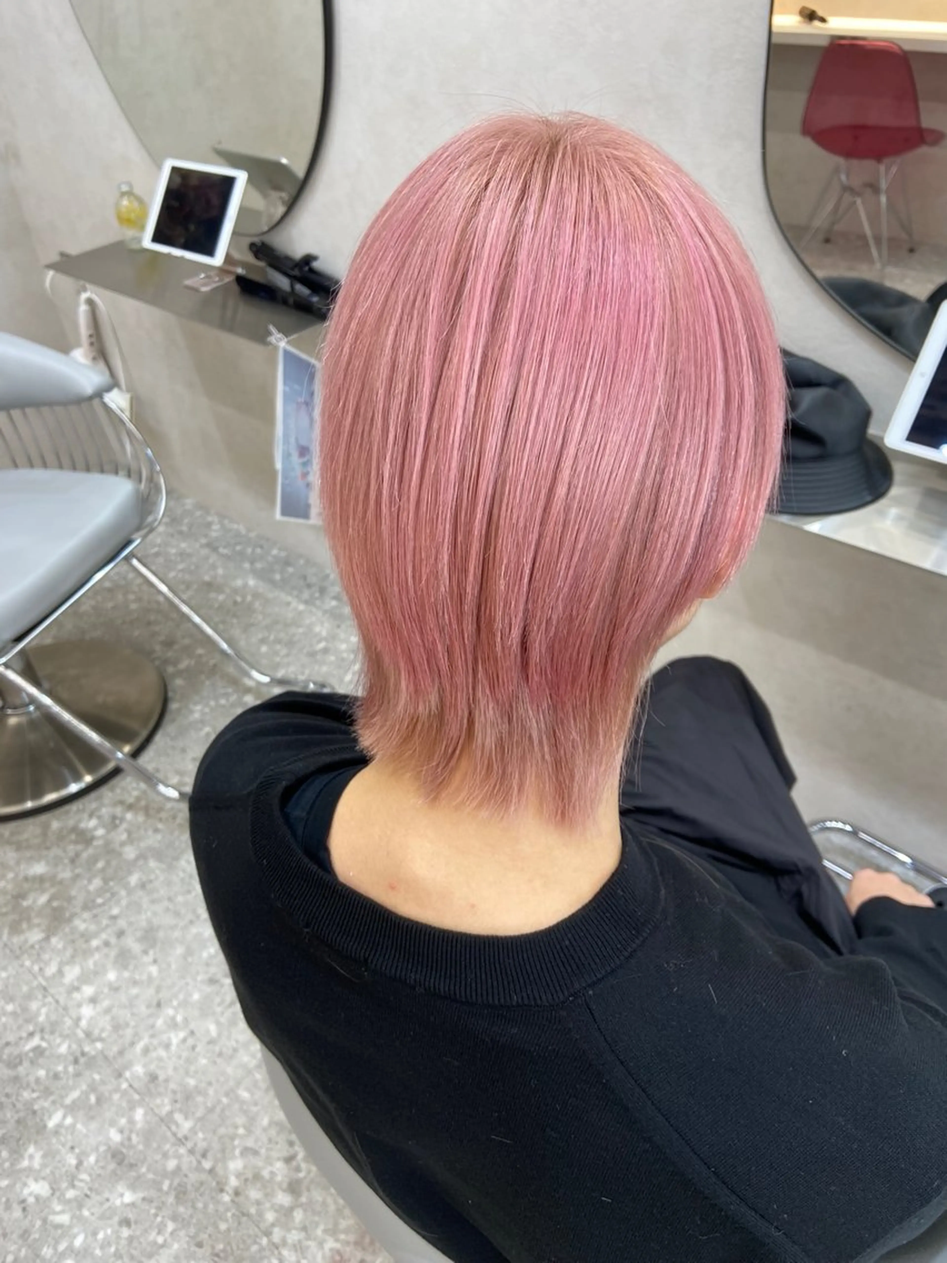 ショート カラー ブリーチ ケアブリーチ ダブルカラー ハイトーンカラー ピンクカラー カット ヘアカラー トリートメント 新宿/韓国ヘア 中明度カラー/かやのヘアスタイル