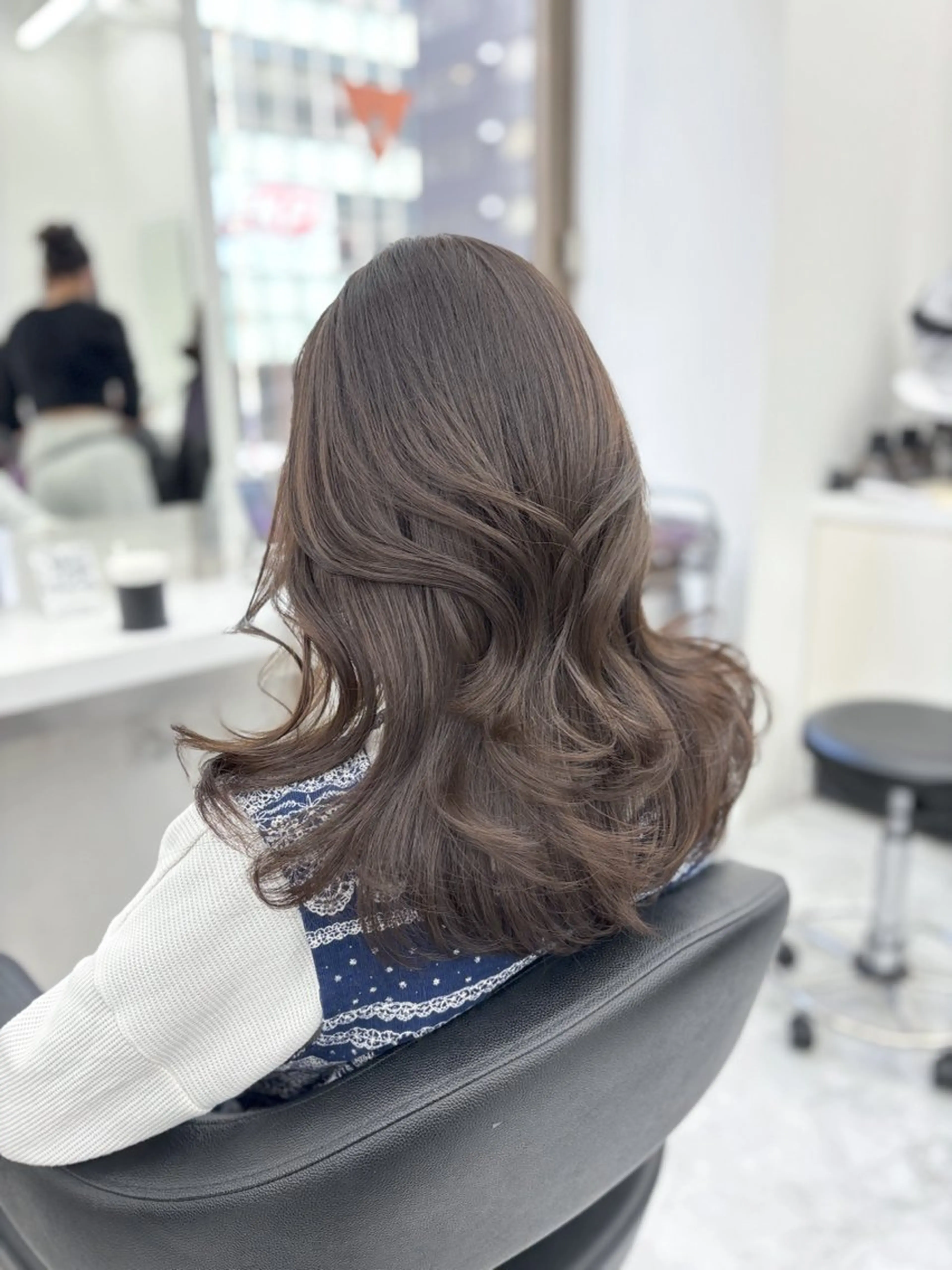 セミロング カラー 表参道ハッシュカット レイヤー/リノンのヘアスタイル