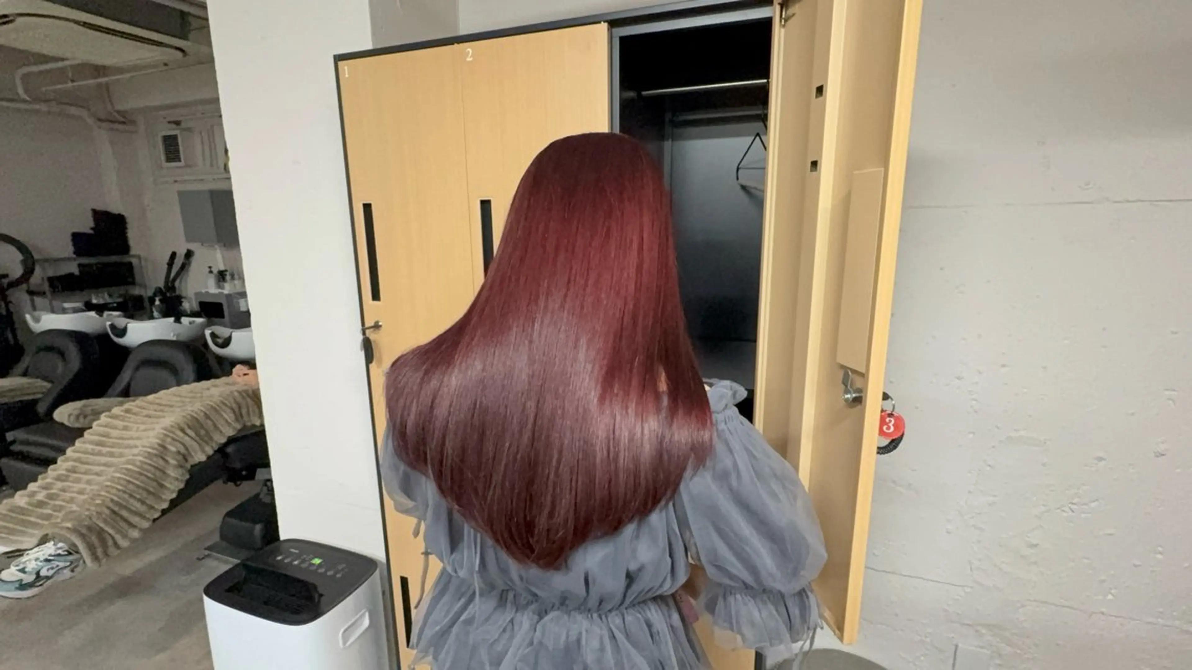 ロング ヘアカラー tokute 中野真咲🐺のヘアスタイル