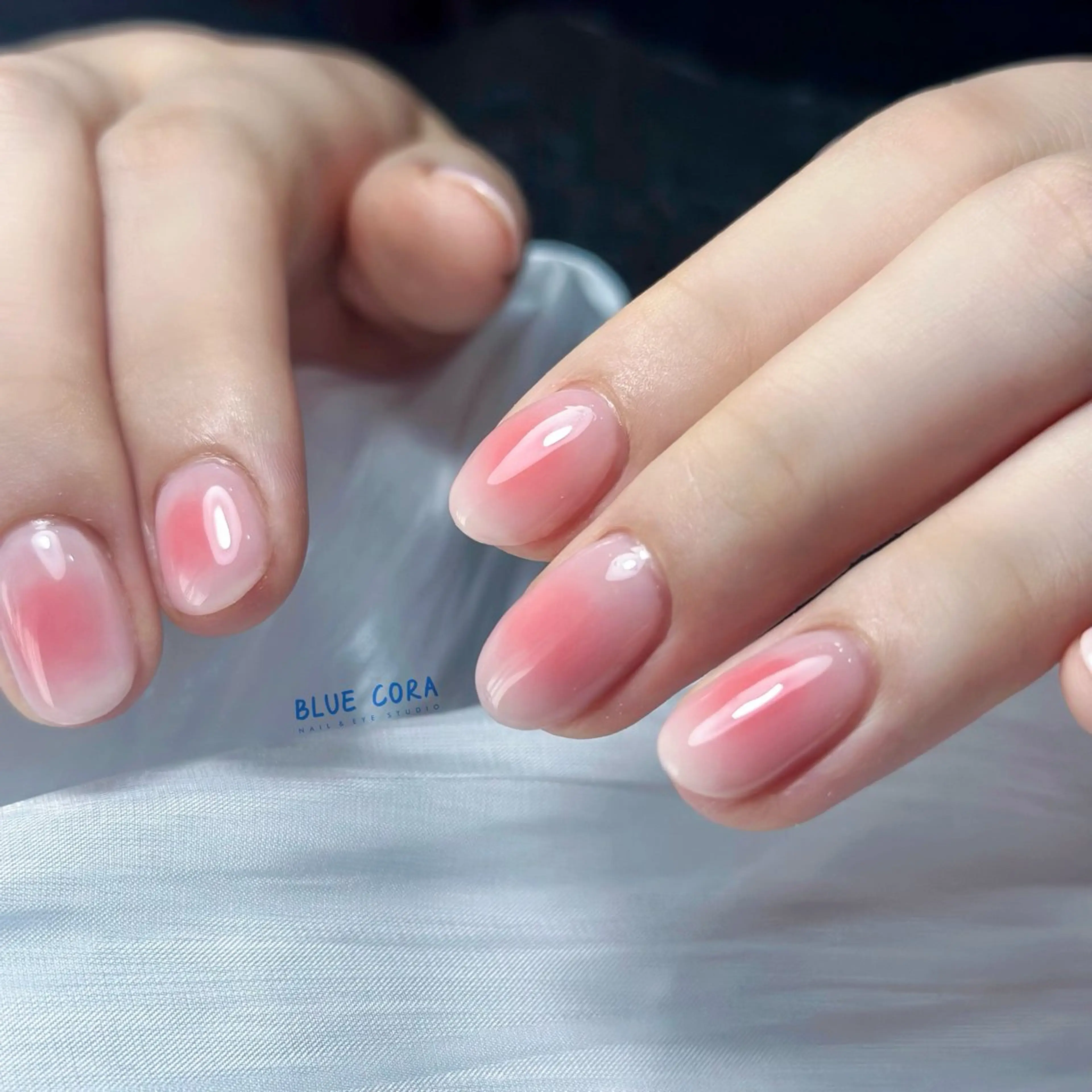 ネイル チークネイル クリアネイル ハンドネイル ハンドケア BLUE CORA所属・BLUE CORAのネイルデザイン