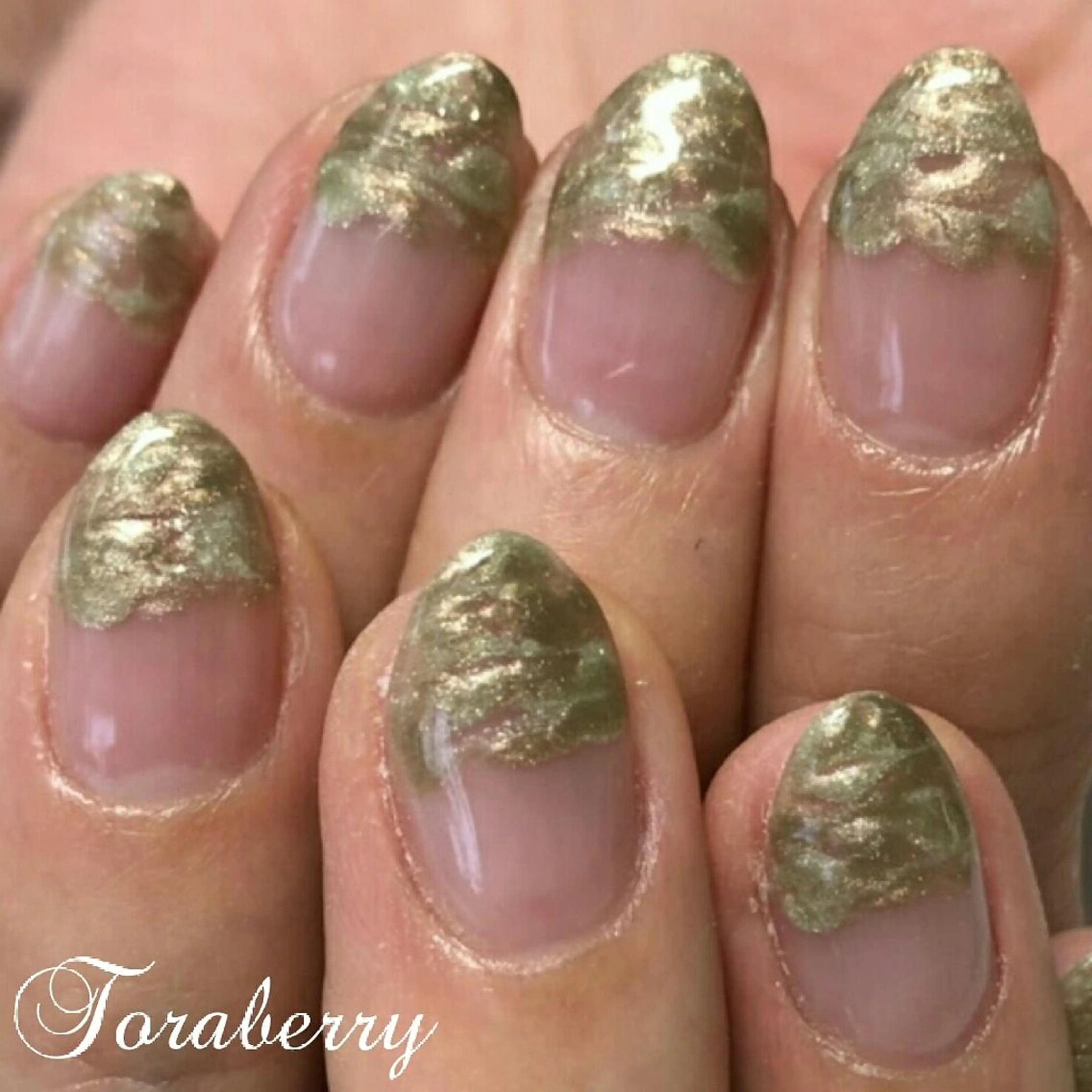 ネイル ゴールド ハンドネイル ネイリスト なつみのネイルデザイン