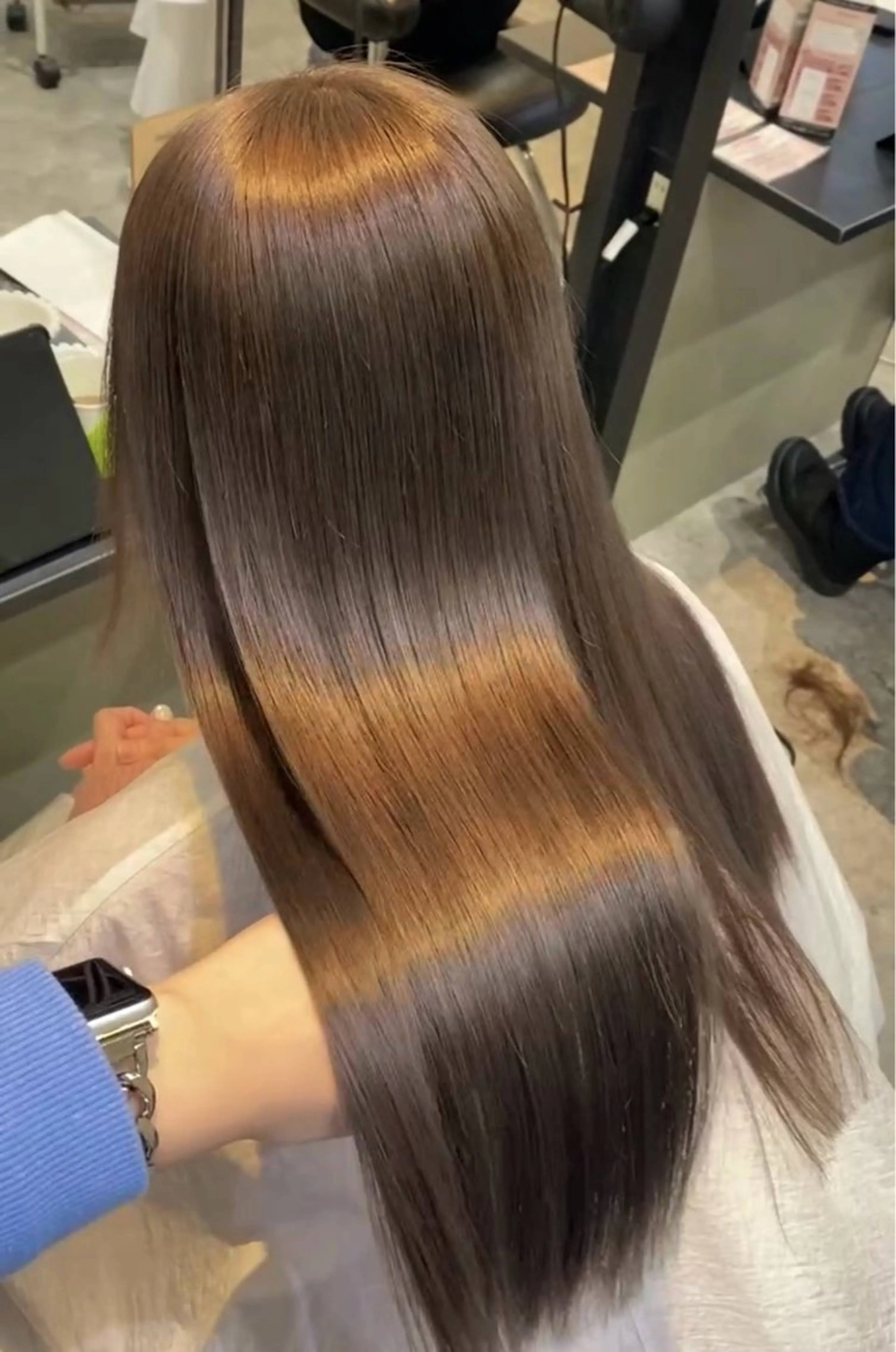 セミロング 🪐レイヤー/美髪 カラー/加野彩果🪐のヘアスタイル