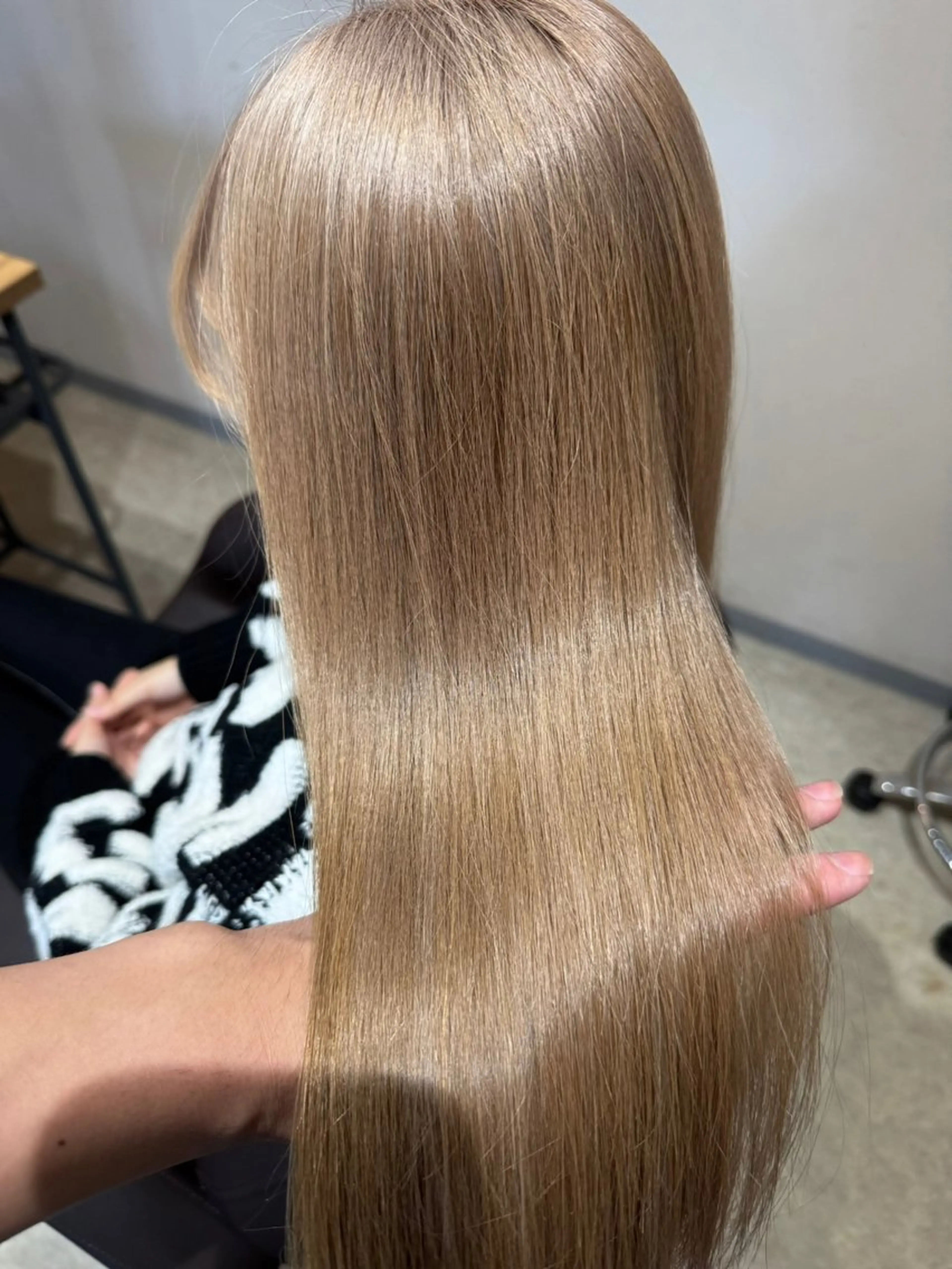 セミロング ボブ 韓国風ヘア レイヤーカット 縮毛矯正 ✨髪質改善美髪矯正✨ ボブ/韓国レイヤー✨のヘアスタイル