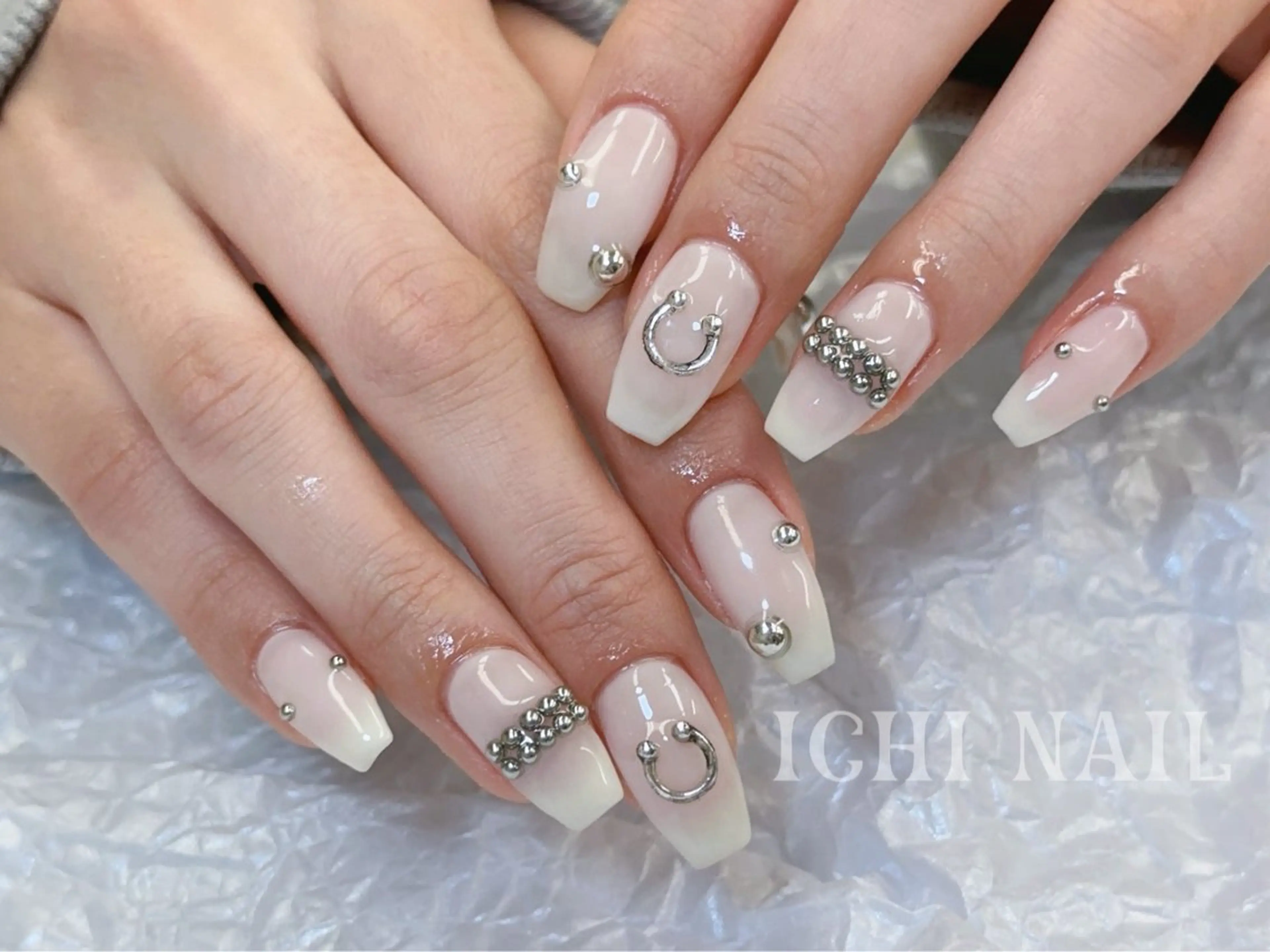 ネイル ハンドネイル 🧚🏻‍♀️ NOHA🎀のネイルデザイン