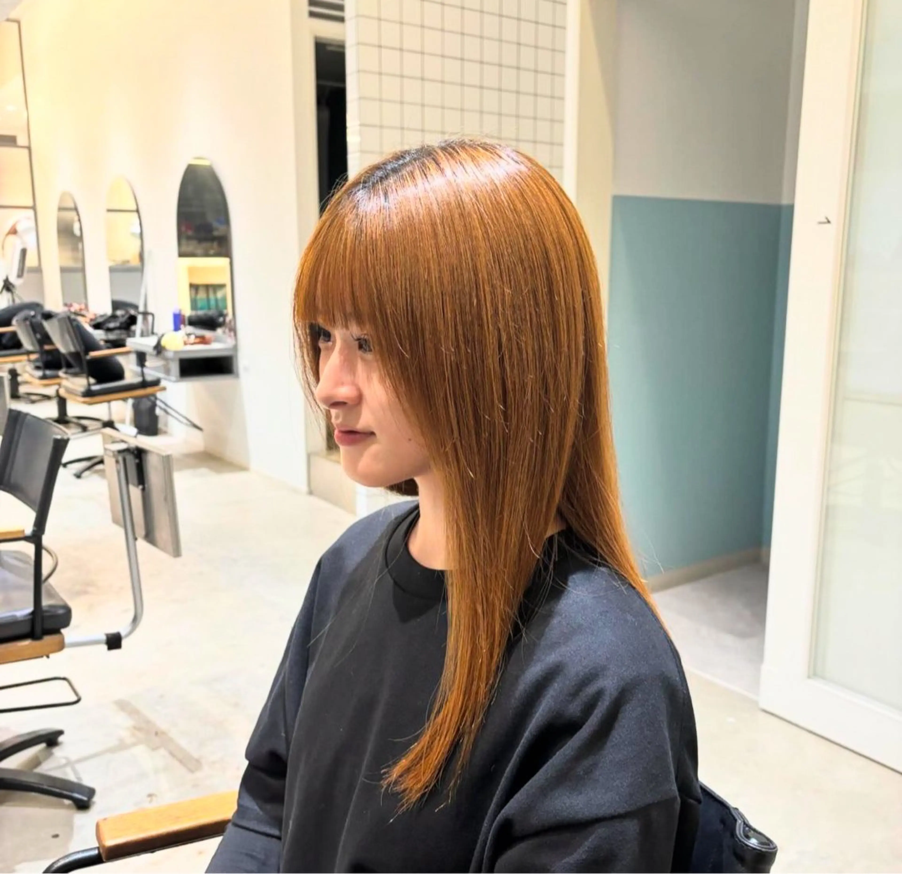 セミロング くせ毛 縮毛矯正 THE SKY所属・The sky 美玲のヘアスタイル