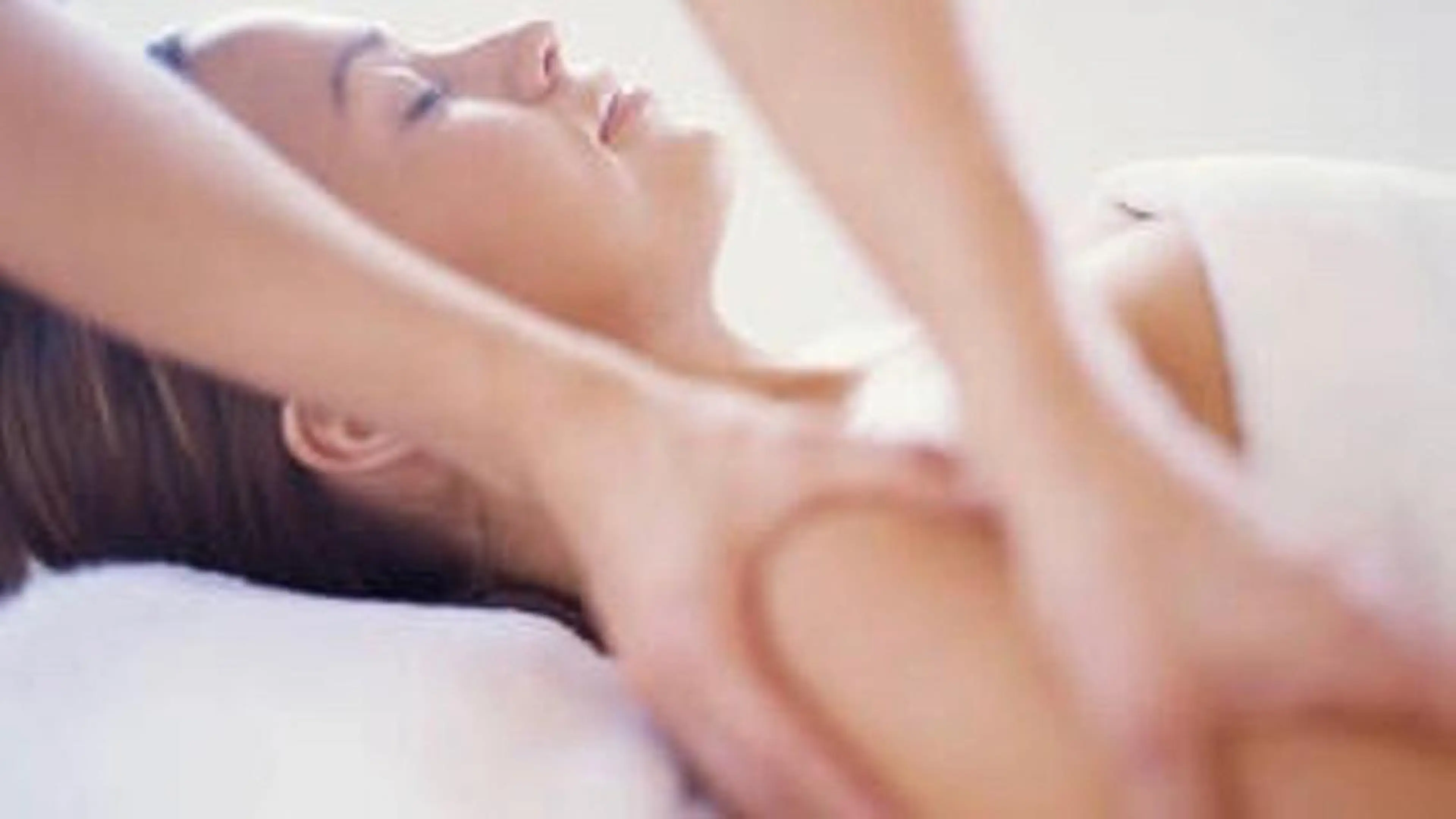 顔痩せと二の腕痩せ同時ケア✌️ファシアデラックス✨コースの写真