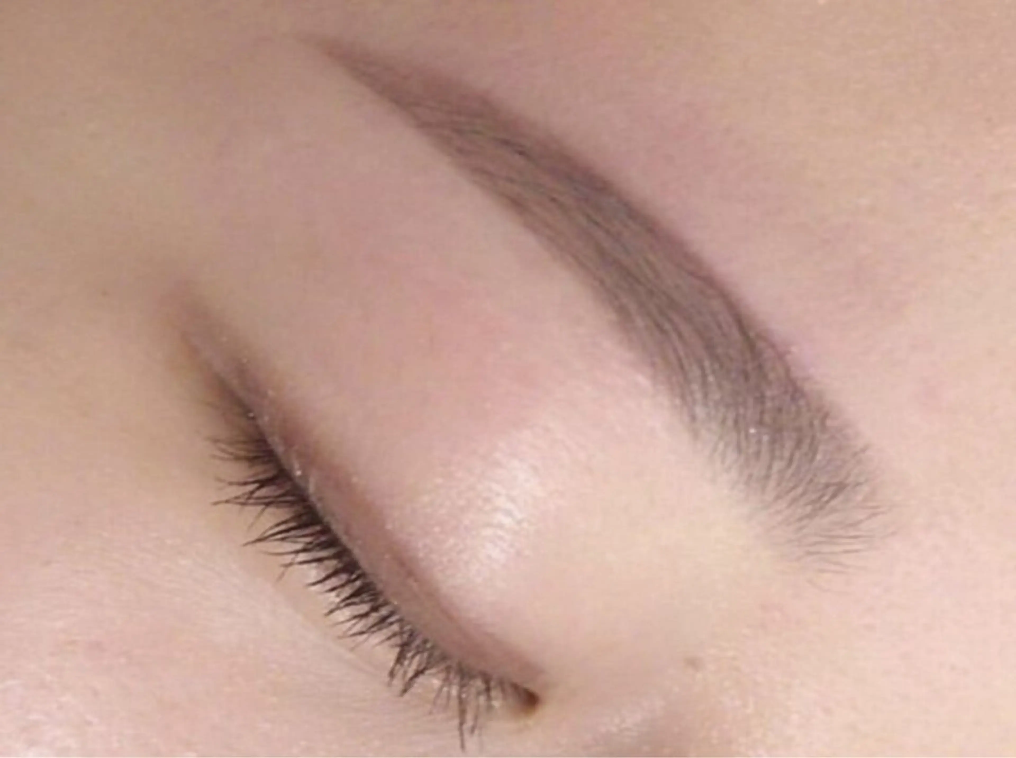 アイブロウ 髙 橋の眉毛・アイブロウイメージ