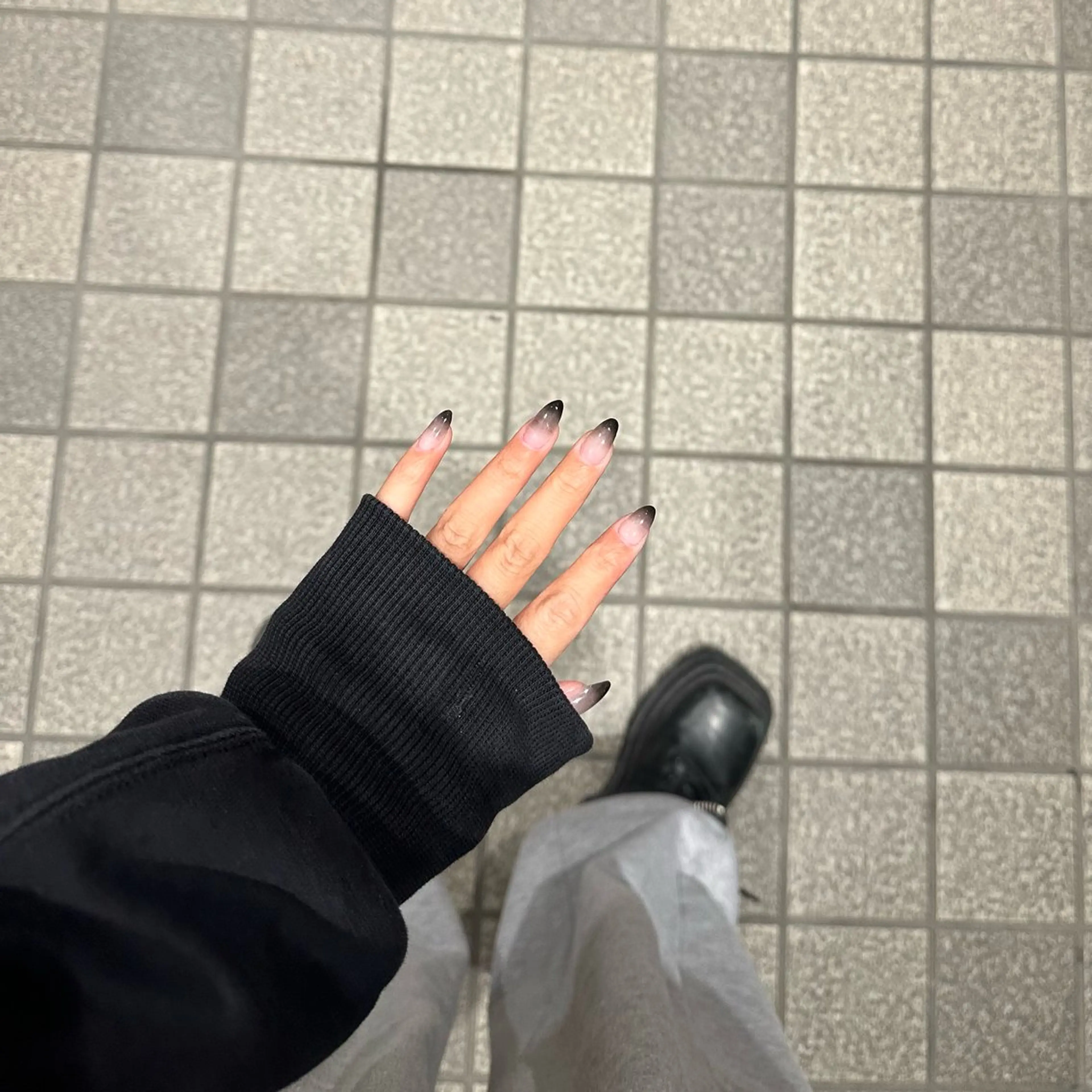 ネイル enju 新大阪店所属・阿部 朱莉のネイルデザイン