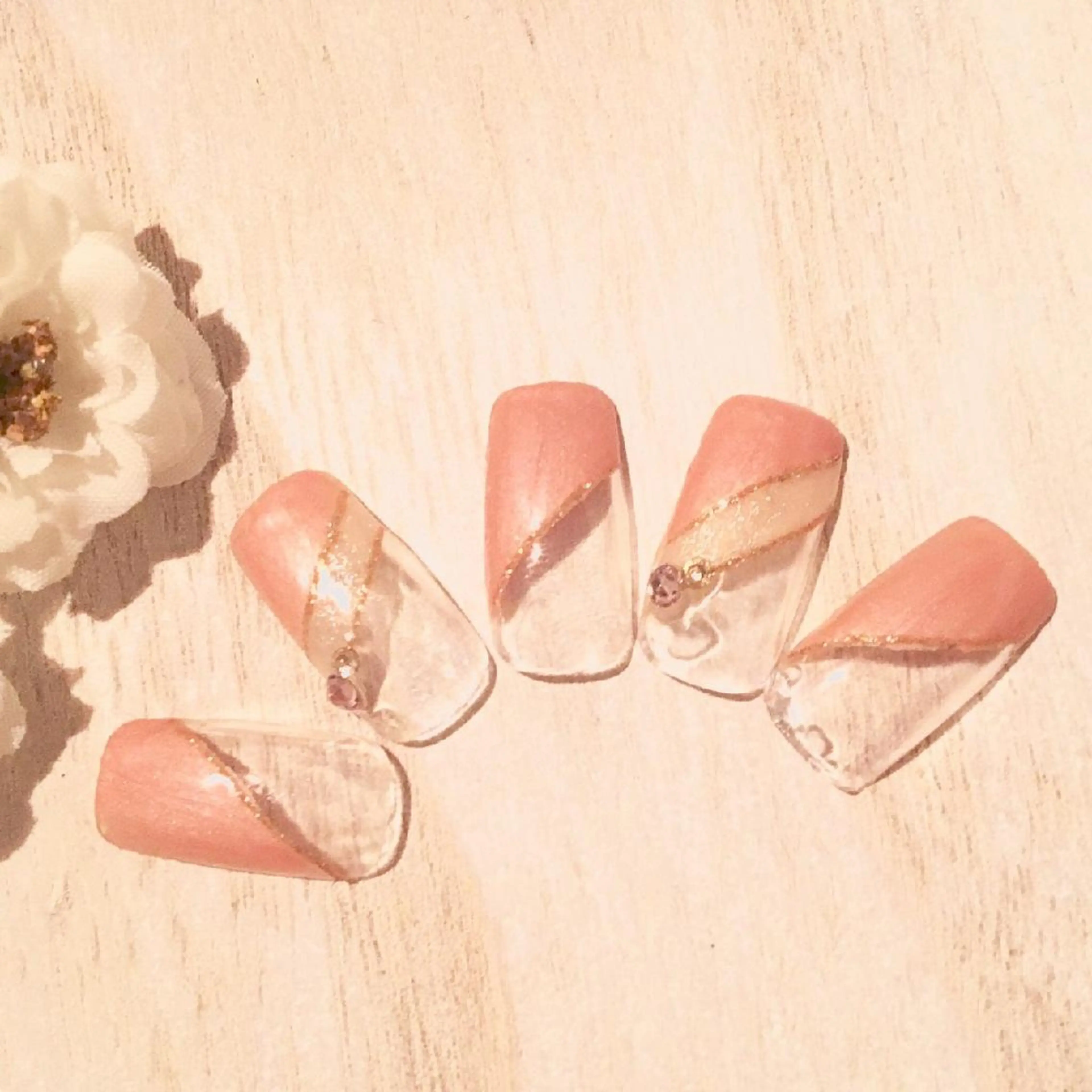 ネイル シンプルネイル 近藤 美春のネイルデザイン