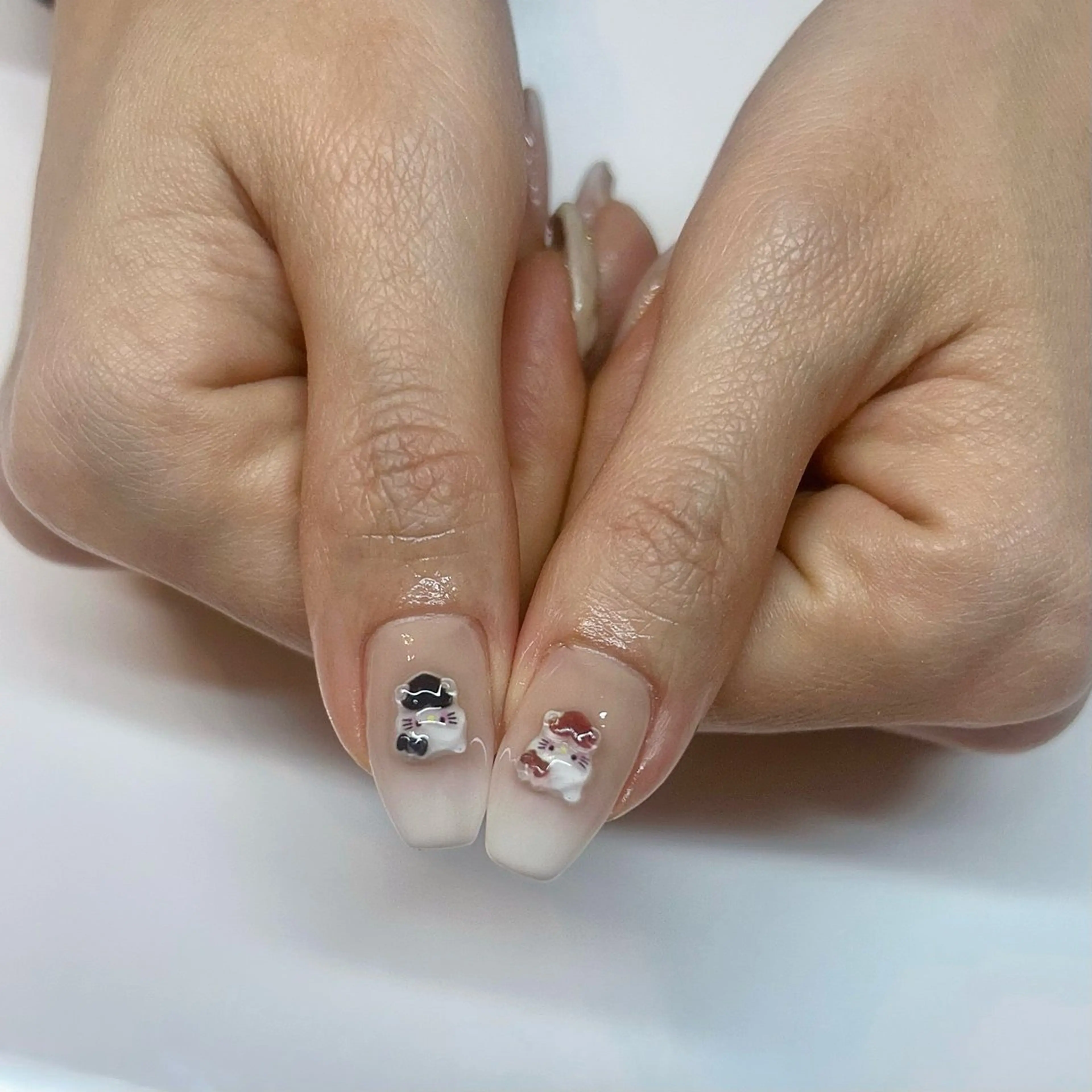 セミロング ハンドネイル Teddy🧸Nail Eyebrow SALON所属・Teddy🧸 _MIZUKIのマツエク・マツパデザイン