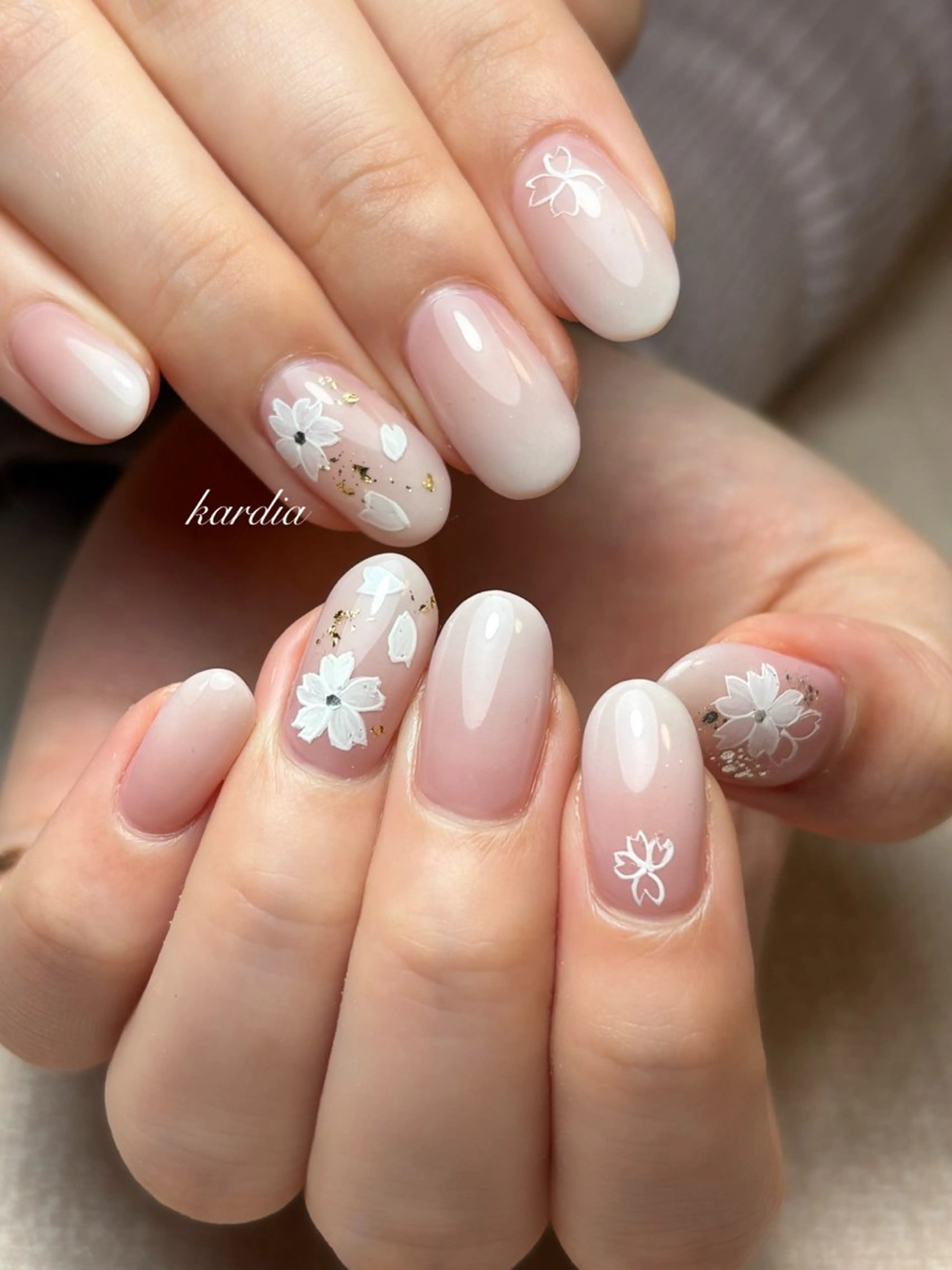 ネイル ハンドネイル καρδιά -ｶﾙﾃﾞｨｱ-のネイルデザイン