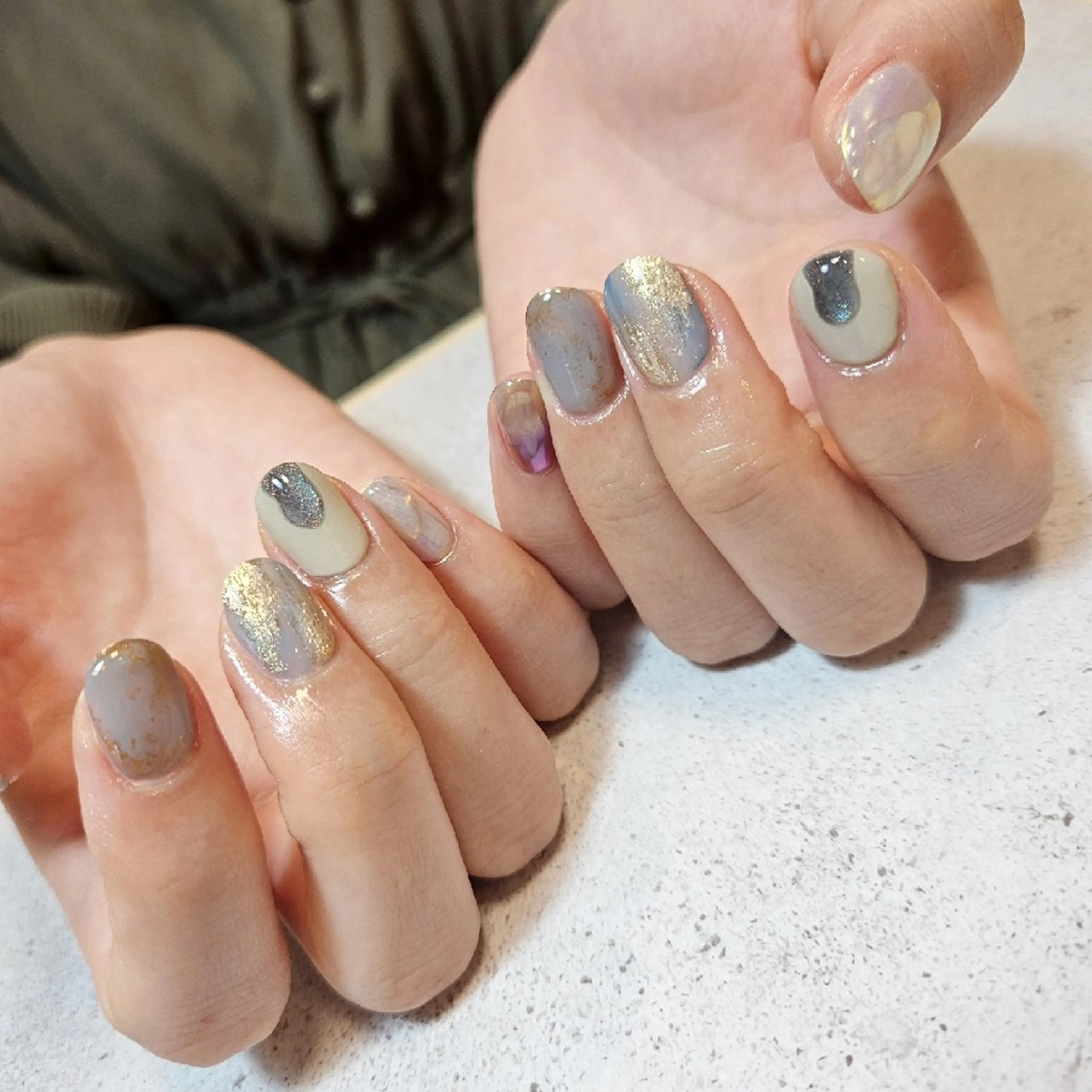 ネイル ブルー マグネットネイル ニュアンスネイル ぷっくりネイル 夏ネイル ハンドネイル Nailsalon manoのネイルデザイン