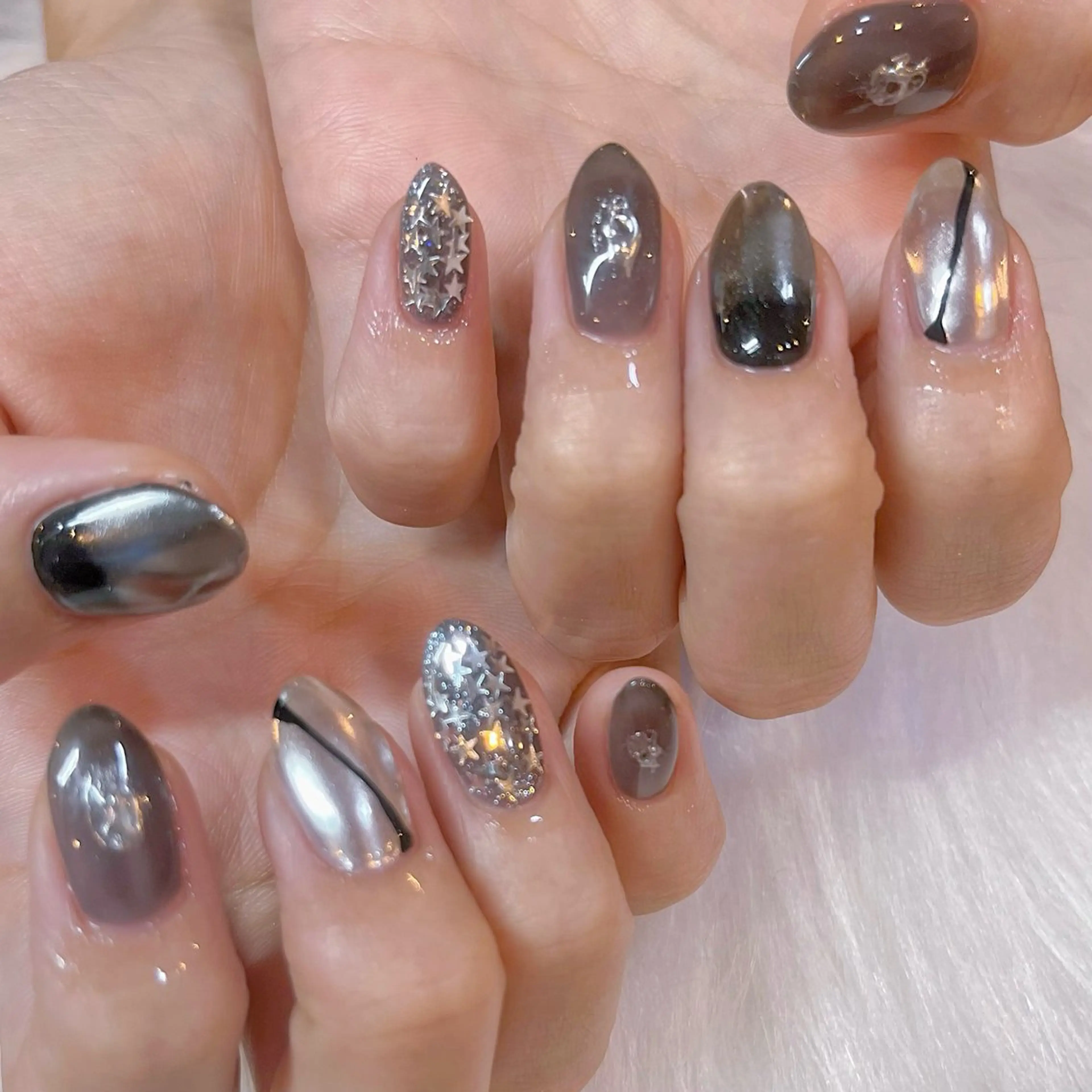 ネイル ハンドネイル Maya 🧊🫧‪のネイルデザイン