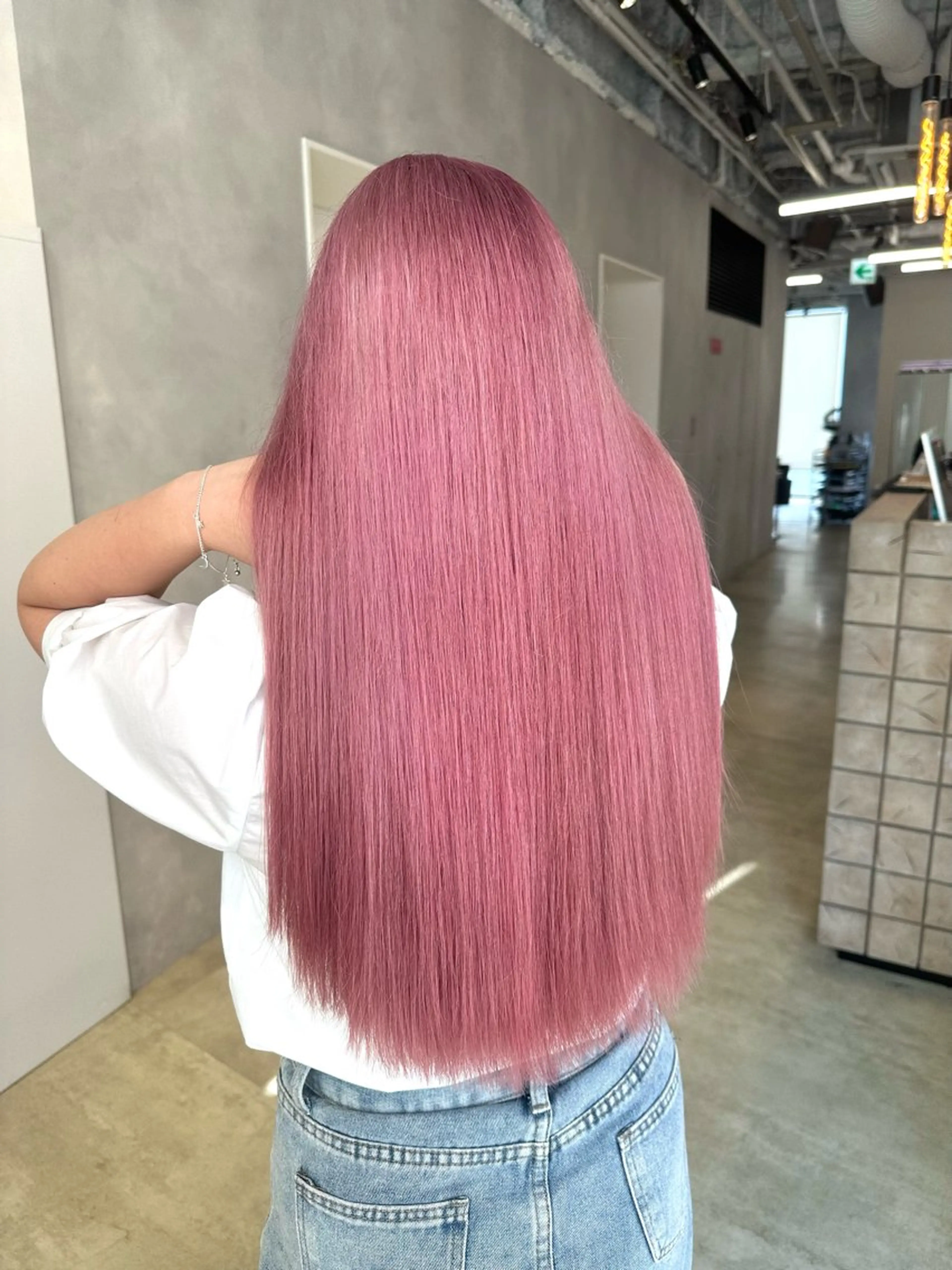 ロング カラー ブリーチ ピンクカラー カット ヘアカラー トリートメント ハイトーン/ショート /akane🐰♥️のヘアスタイル