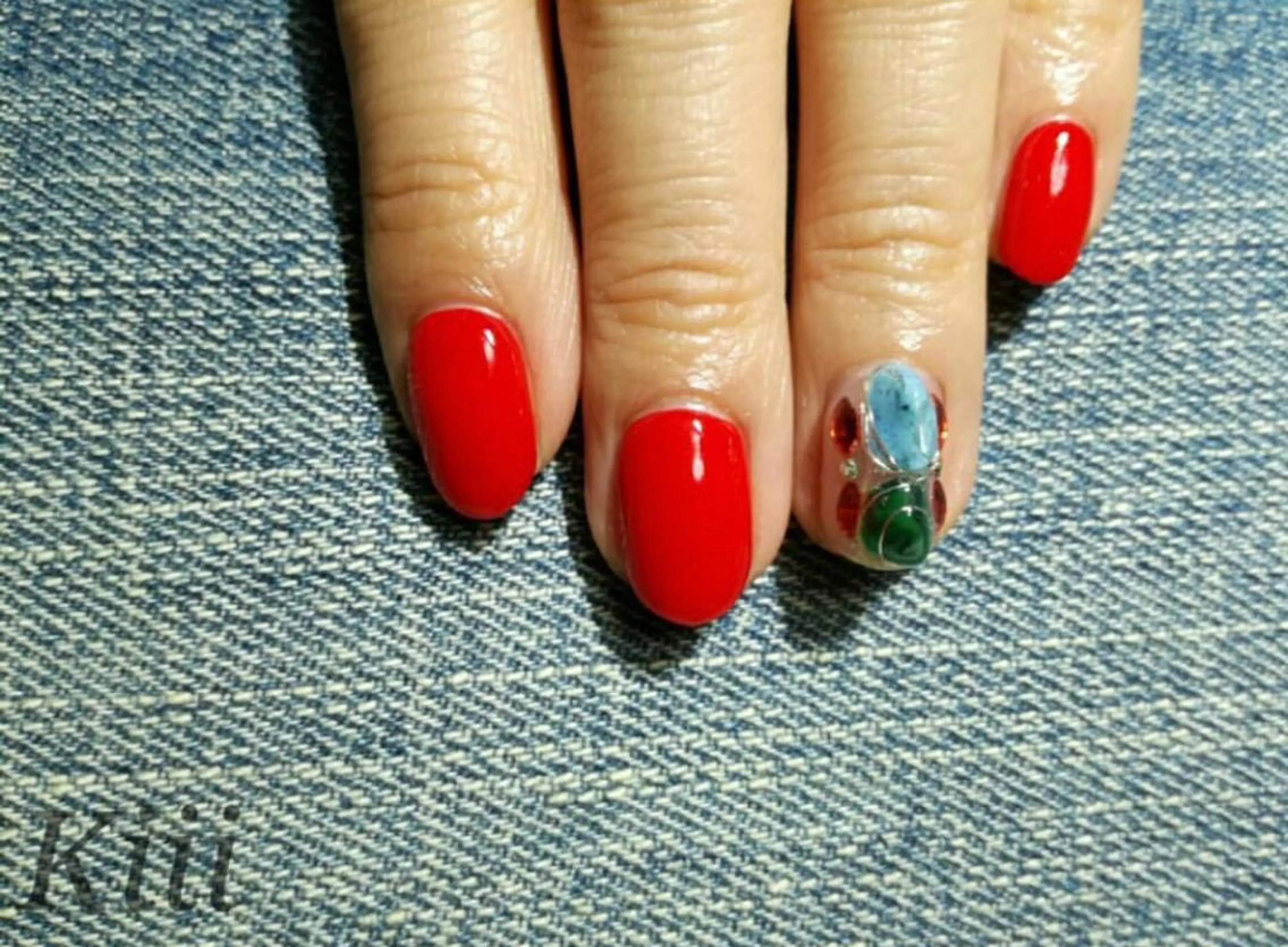 ネイル ハンドネイル フットネイル kiii.__ ✴︎*のネイルデザイン