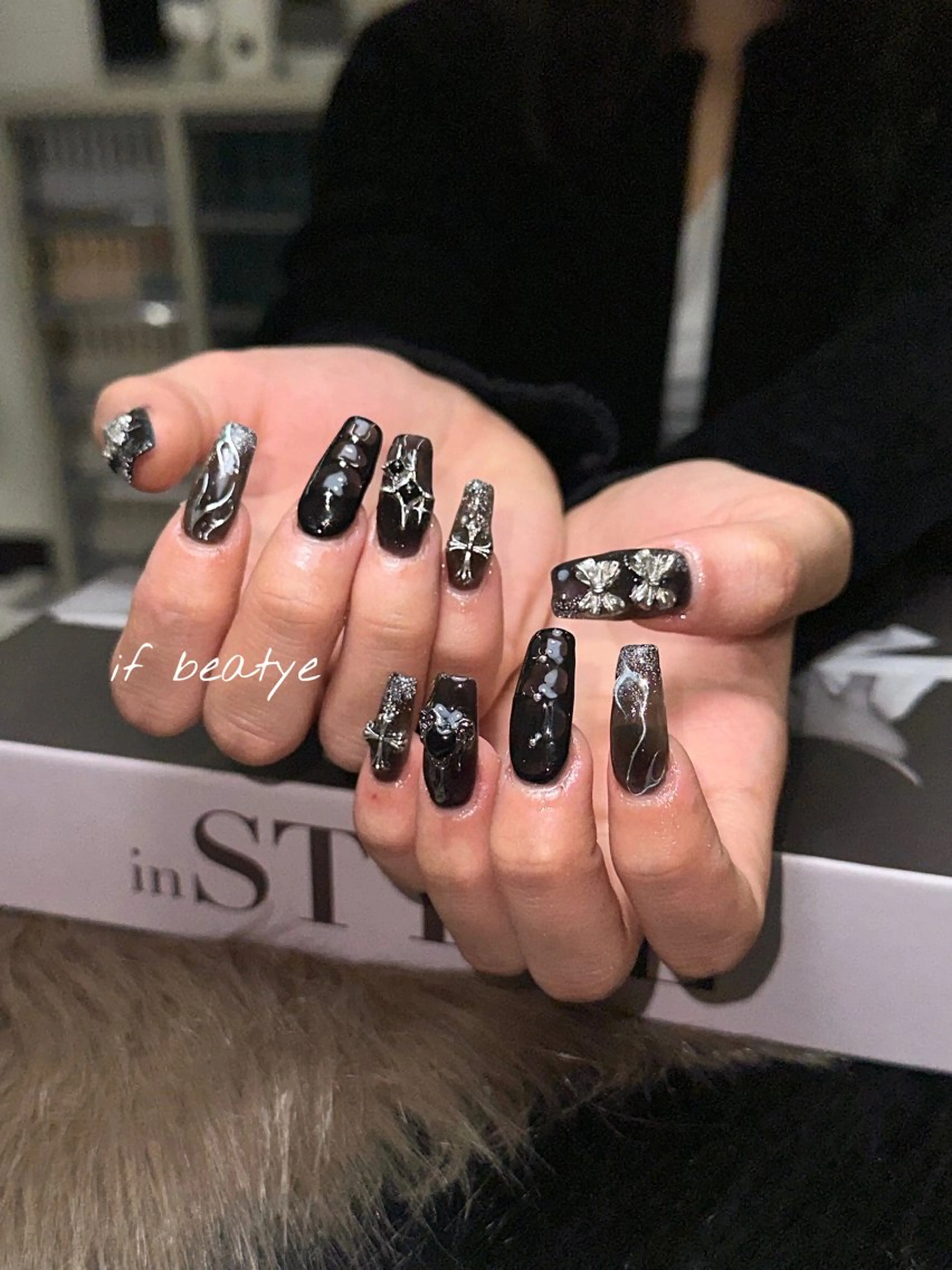 ネイル アートネイル ジェルネイル パラジェル ワンホンネイル ハンドネイル if Hair＆Nail Salon所属・IKA /海外ネイル /個性派/ワンホンのネイルデザイン