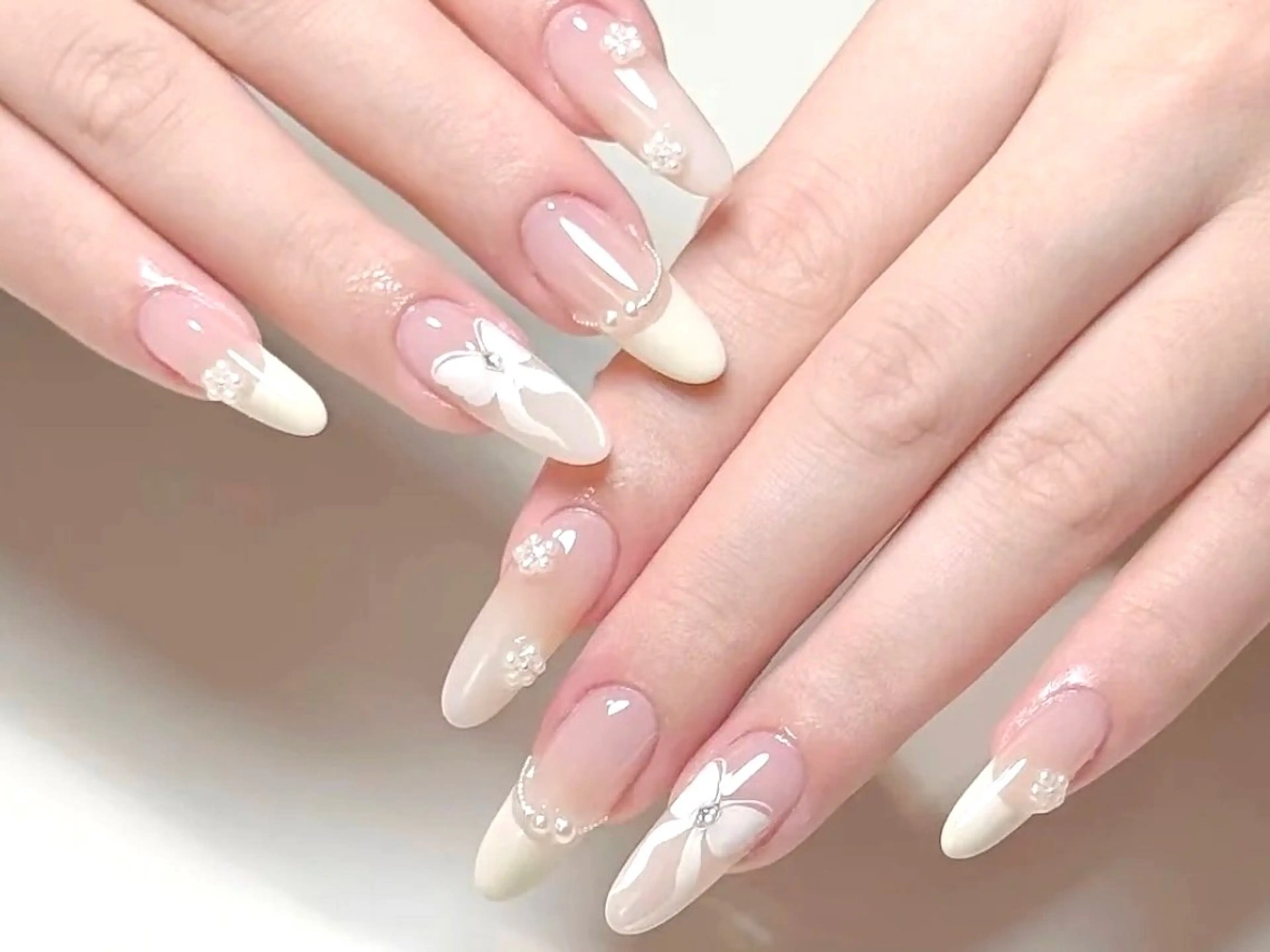 ネイル ハンドネイル ハンドケア DarkHoney 池袋店のネイルデザイン