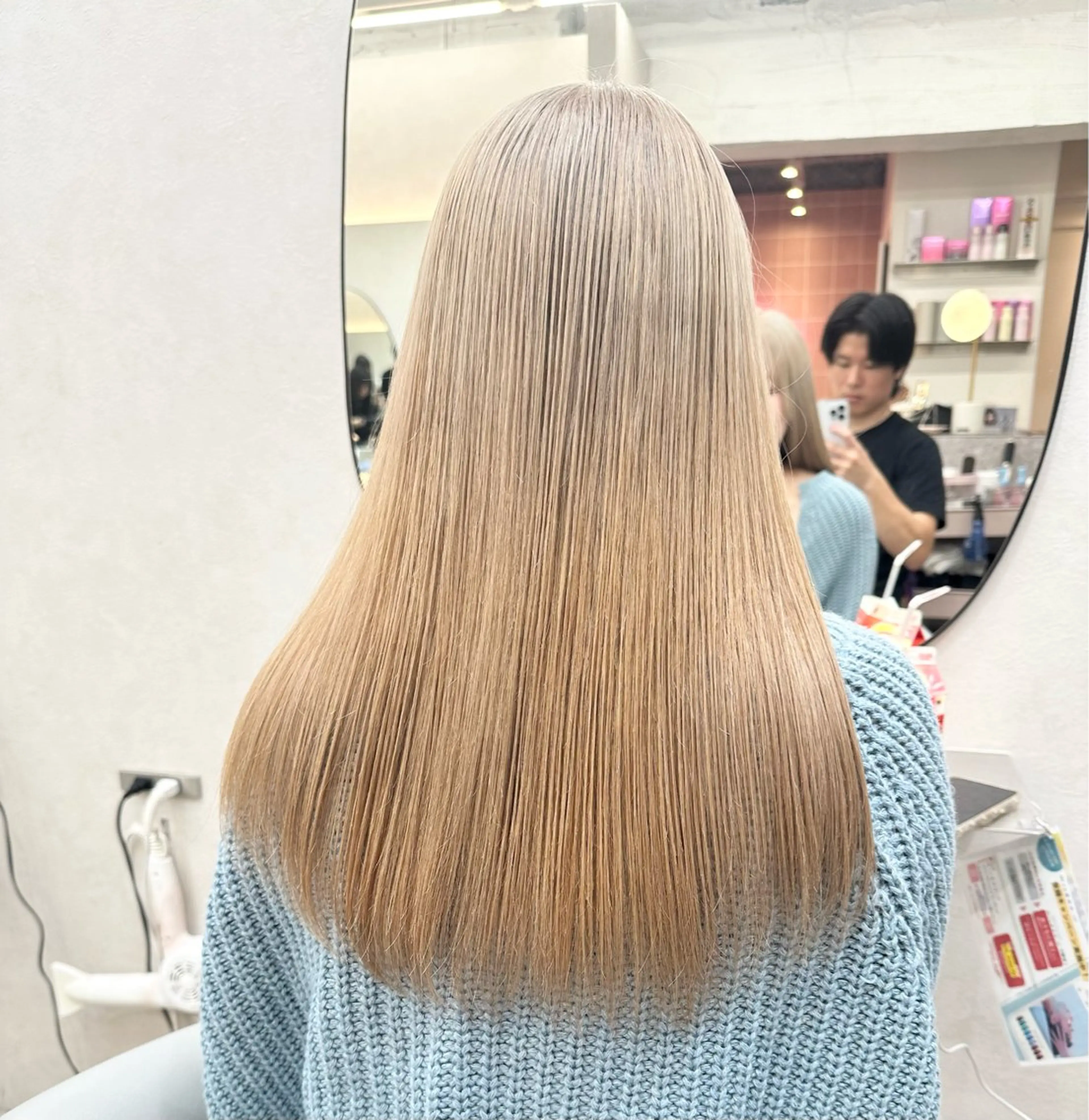 セミロング シールエクステ エクステ 顔周りカット 髪質改善 韓国風ヘア カット ヘアカラー トリートメント 新宿/韓国レイヤー/ 髪質改善/佐藤航のヘアスタイル