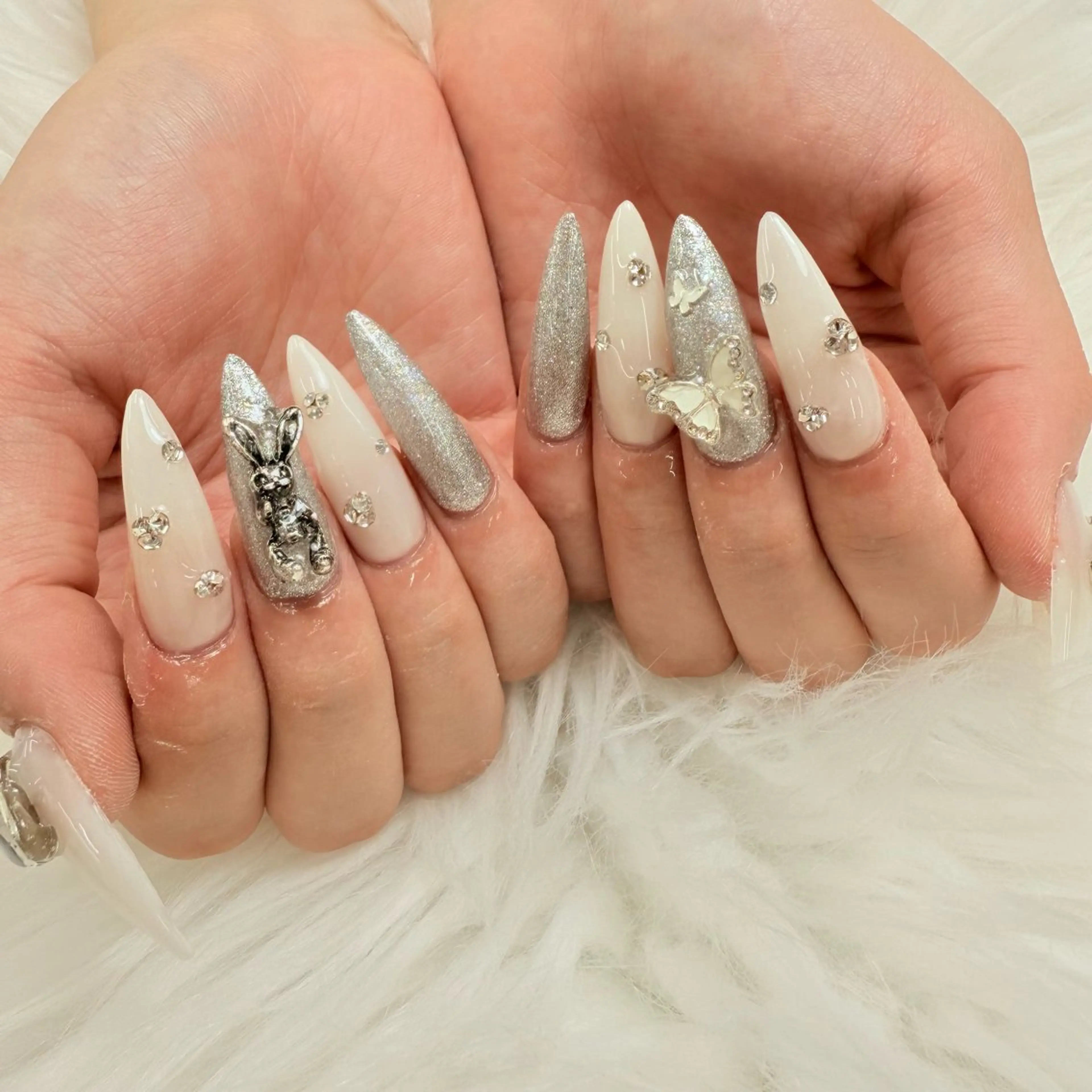 ネイル NAILSALON ViViChi所属・ViViChi 梨帆のネイルデザイン