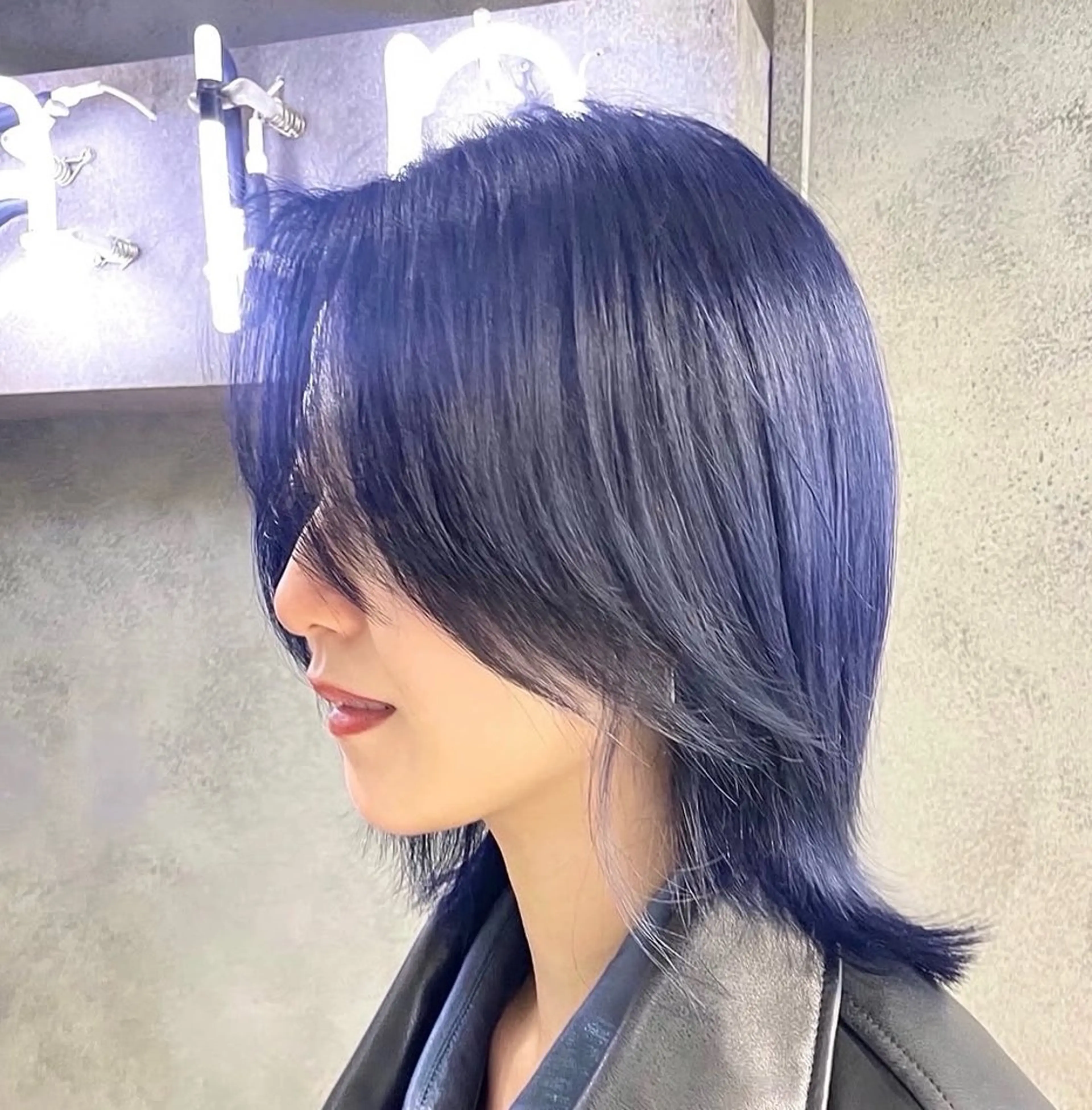 ミディアム ハイトーン/艶カラー 𝐧𝐨𝐚のヘアスタイル