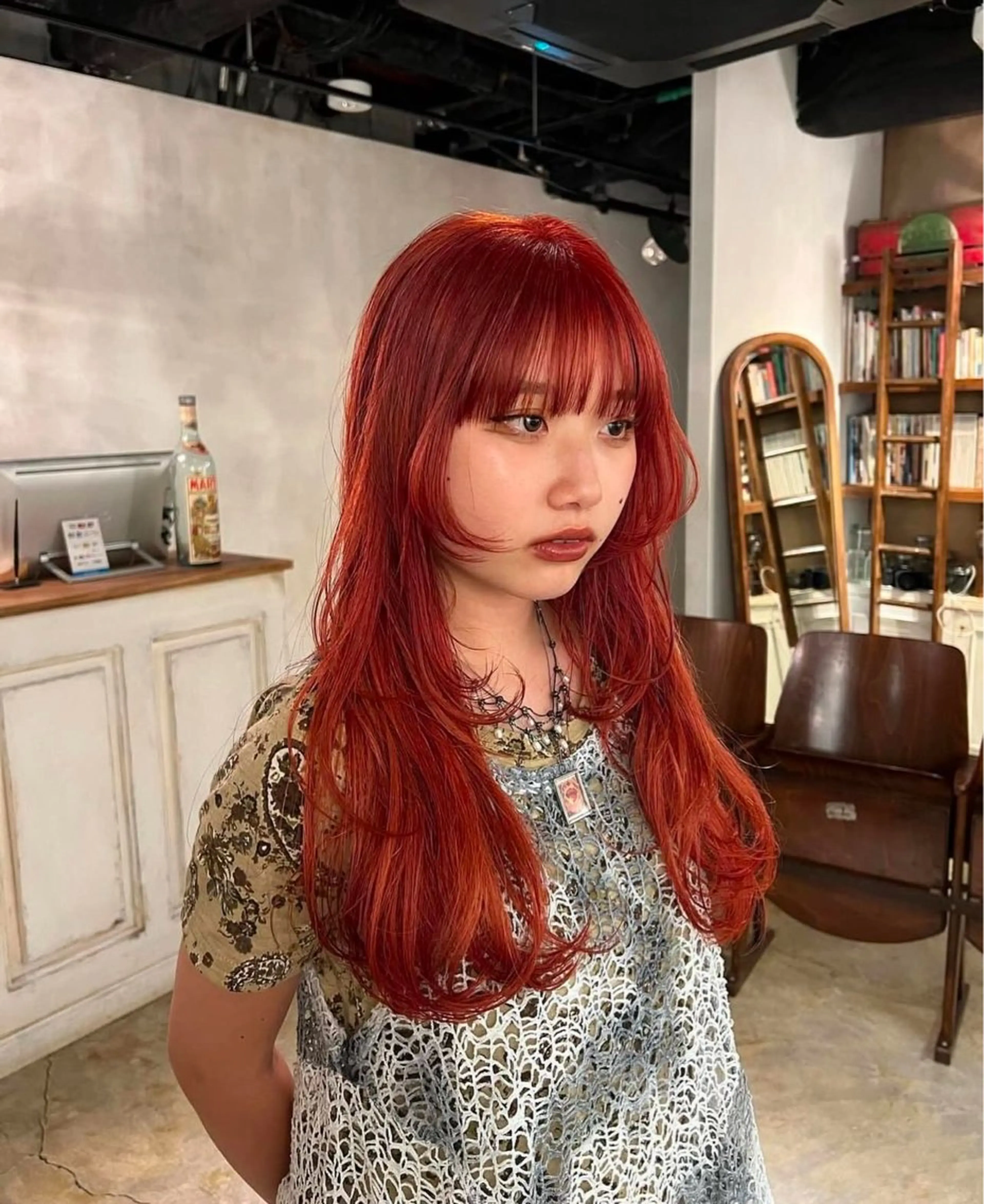 ロング カラー ブリーチ オレンジ レイヤーカット 似合わせカット カット ヘアカラー さくらい まりこのヘアスタイル