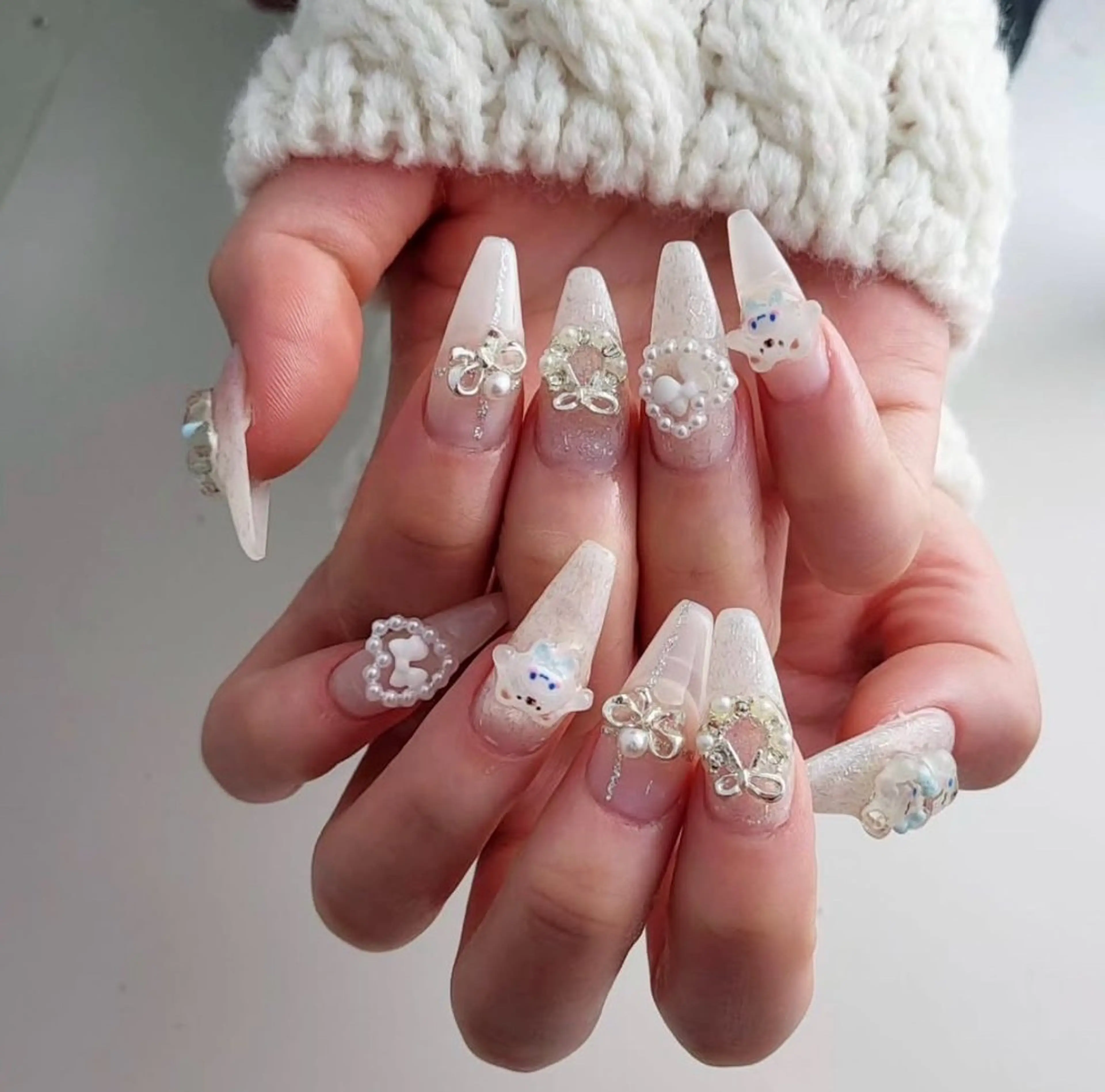 ネイル ハンドネイル 小方 サトミのネイルデザイン