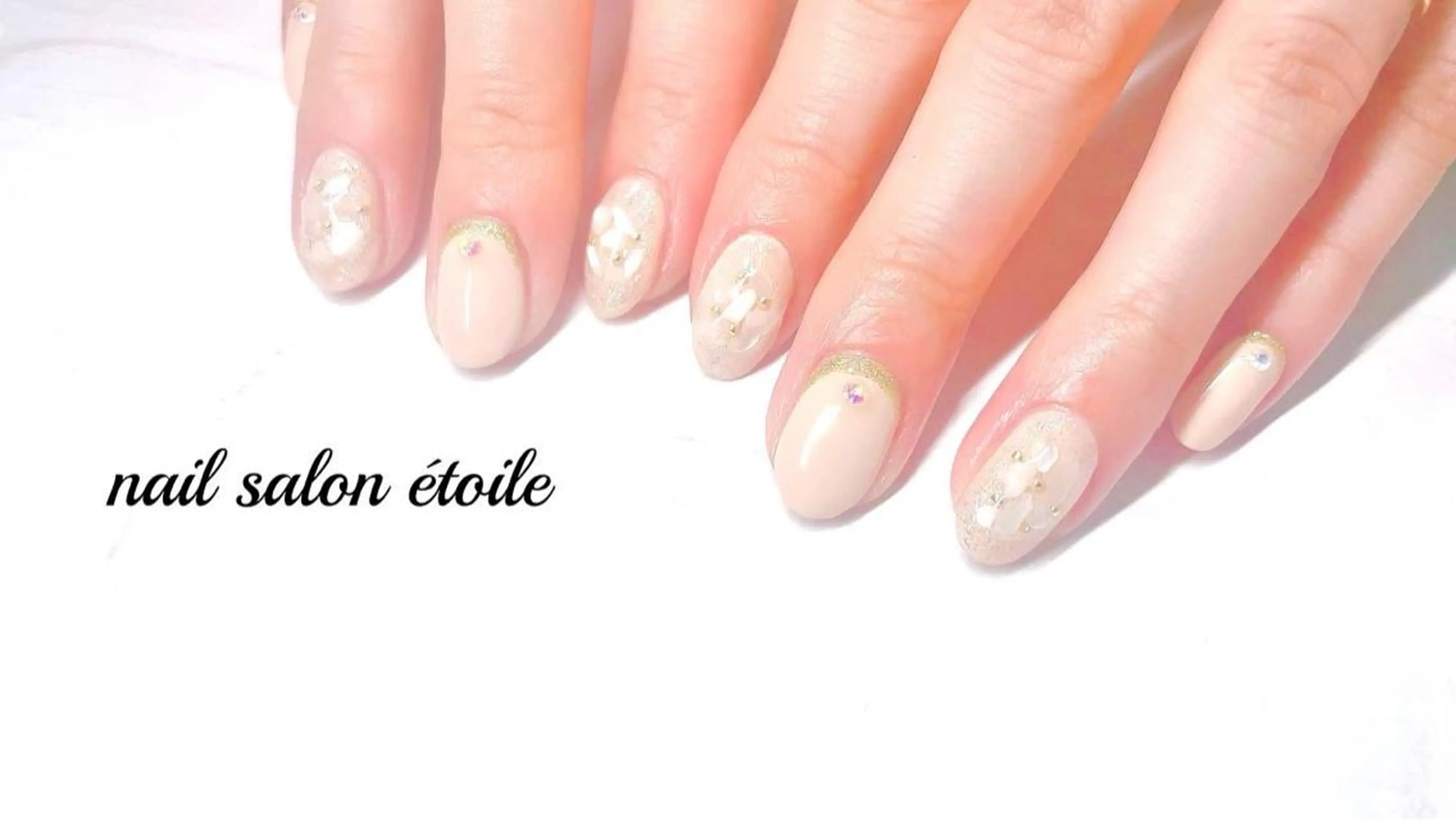 ネイル ジェルネイル ラメ(グリッター) オフィスネイル ストーンネイル ハンドネイル nail salon étoileのネイルデザイン