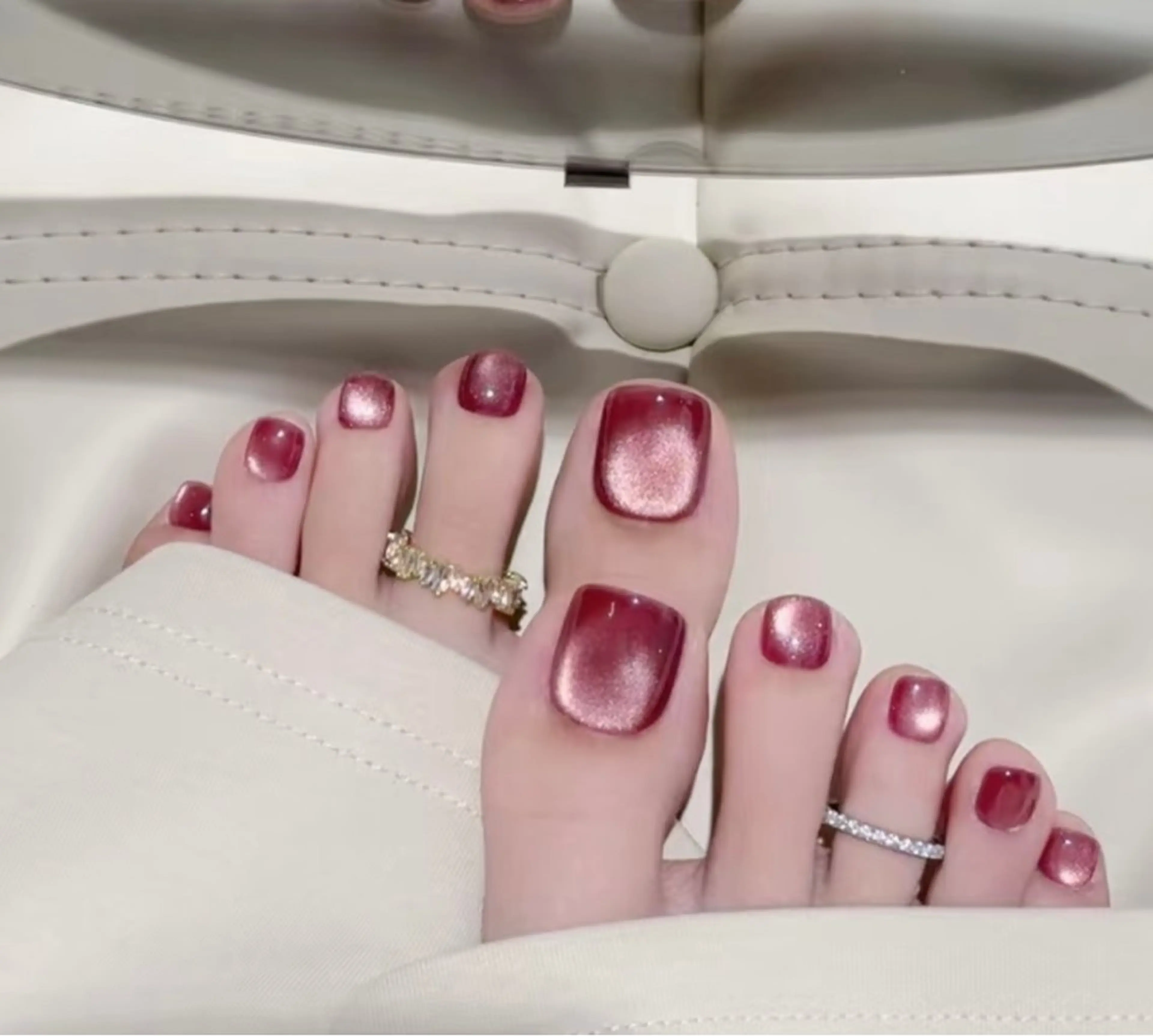 ネイル フットネイル コウ ヨウのネイルデザイン