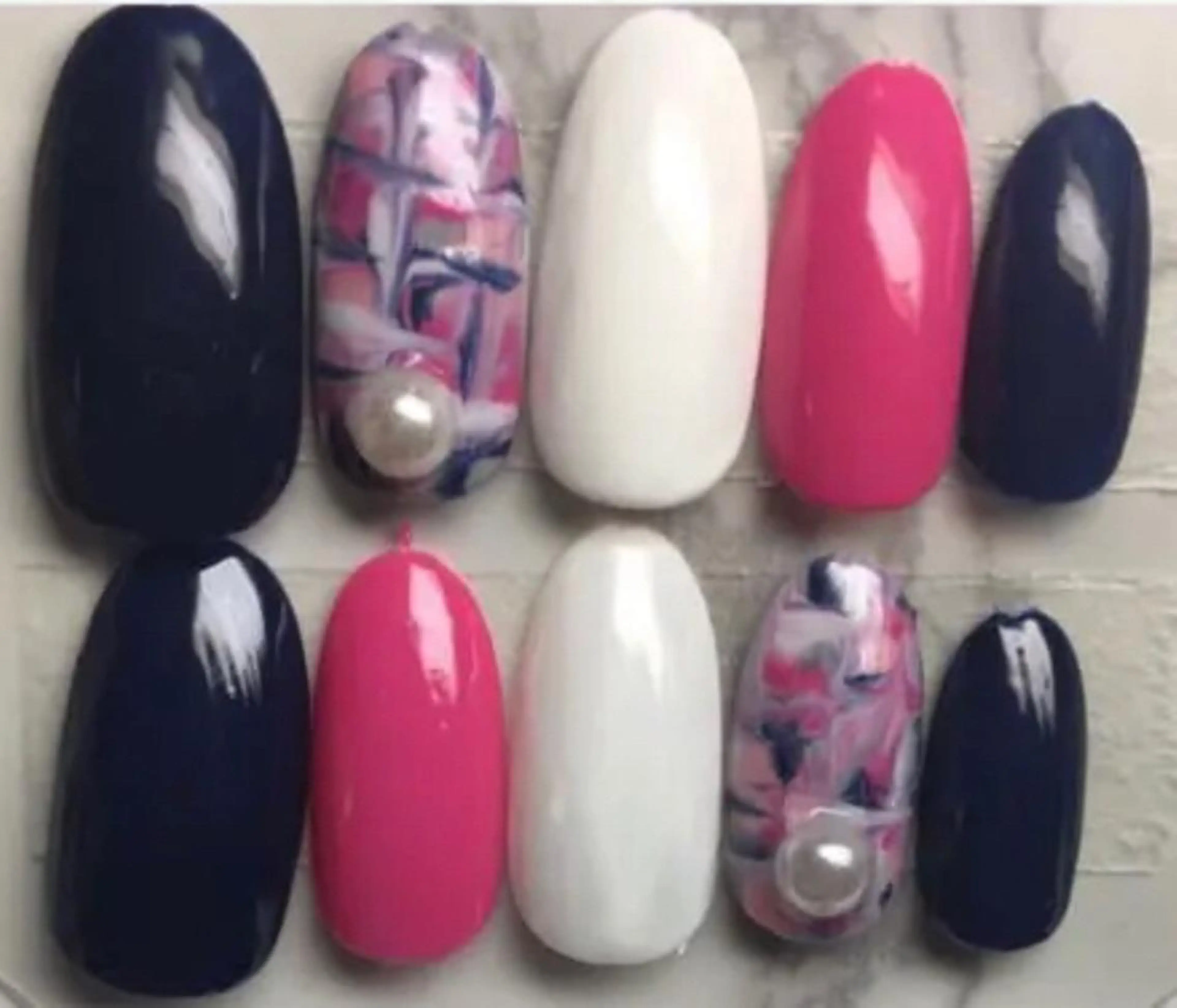 ネイル ハンドネイル ゲン レイカのネイルデザイン