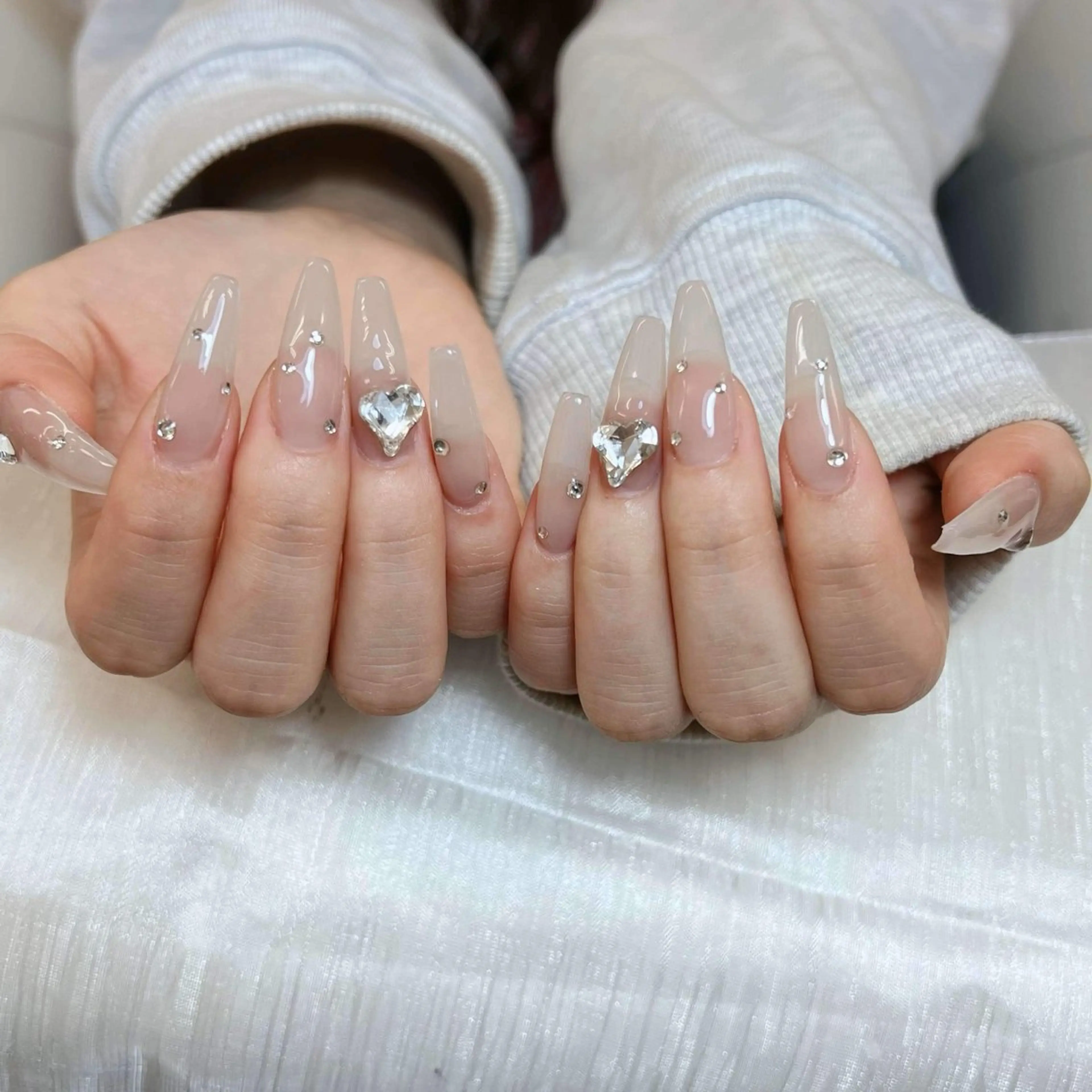 ネイル ハンドネイル ハンドケア Anh Nail 歌舞伎町のネイルデザイン