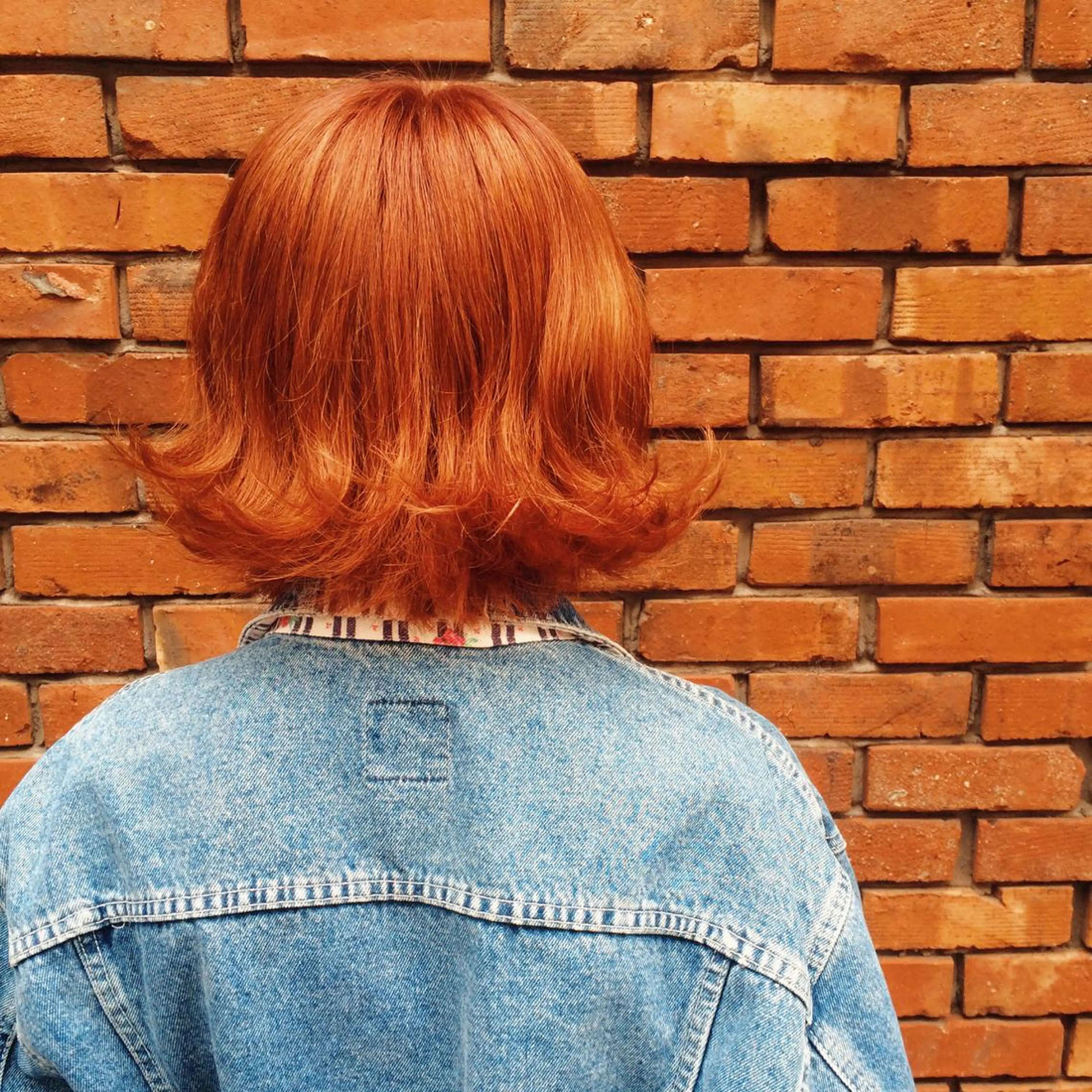 ミディアム カラー ブリーチ ダブルカラー 外ハネヘア トリートメント circus by KENJE 町田店のヘアスタイル