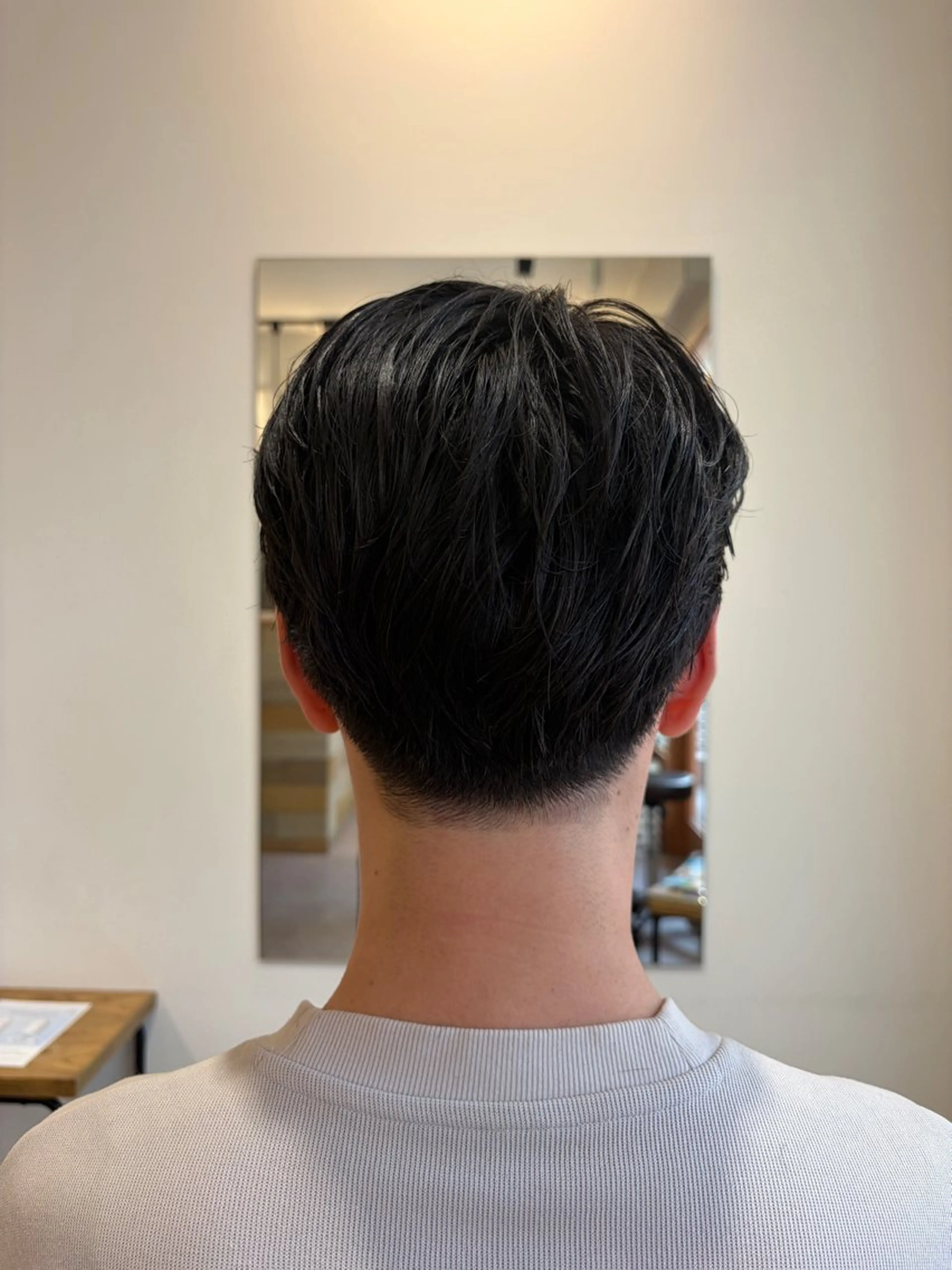 メンズ カット 荒井 茉凜のヘアスタイル