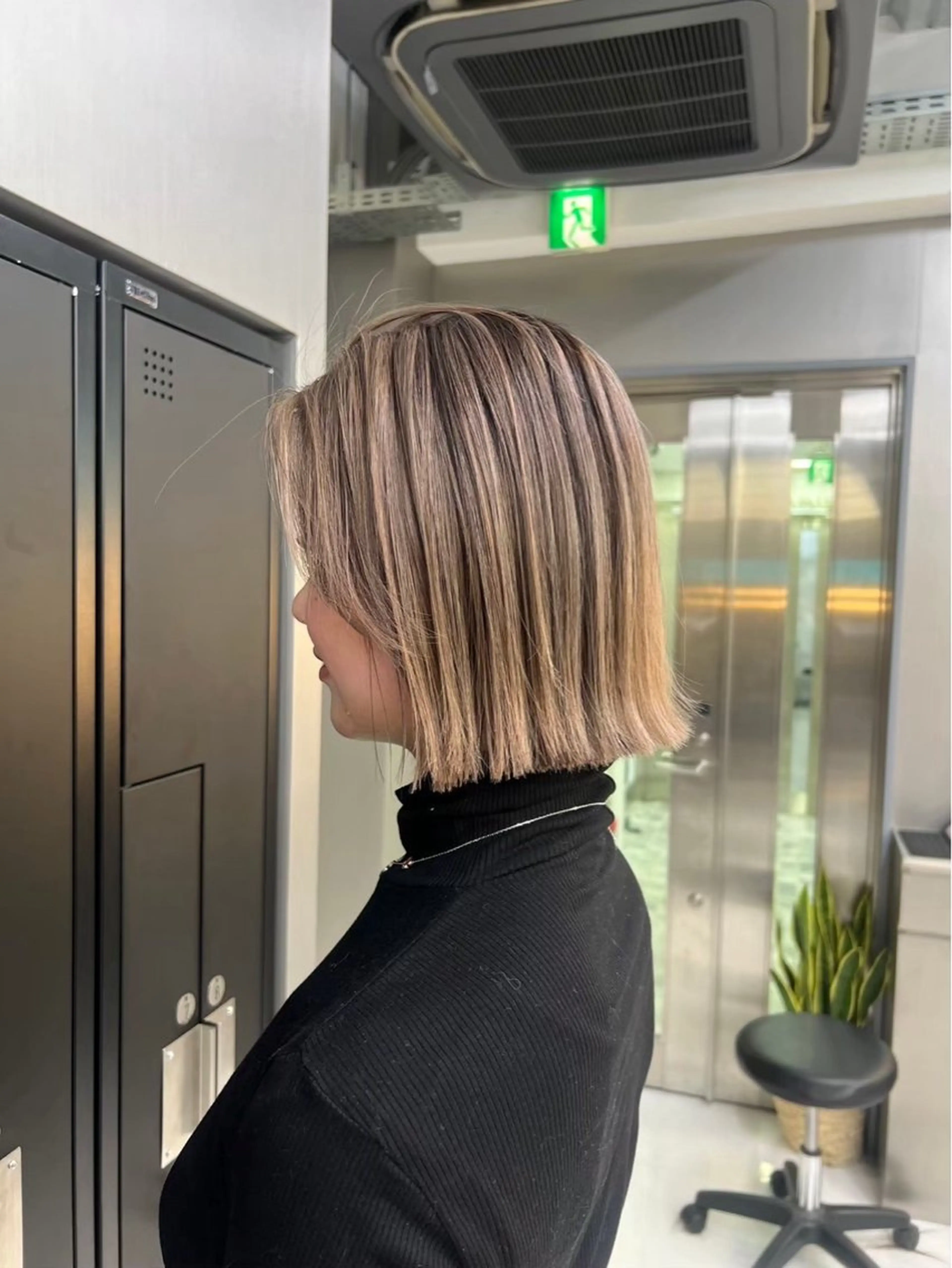 ショート カット ヘッドスパ ヘアセット 🫧バレイヤージュ/ ハイトーン/ミズキのヘアスタイル