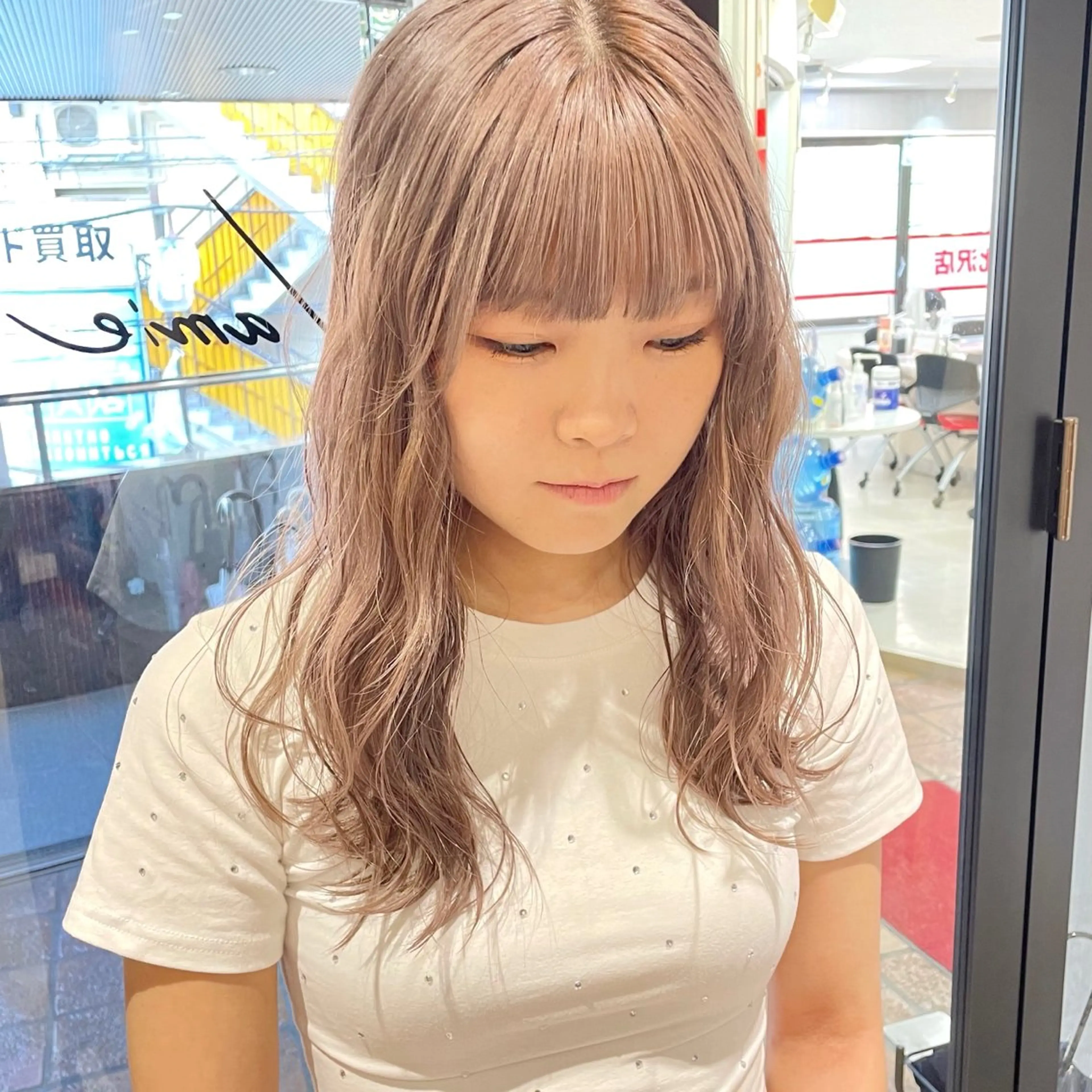 ロング カラー グレージュ ミルクティーグレージュ カット ヘアカラー 🍊暖色×顔周り 🍊cocoroのヘアスタイル