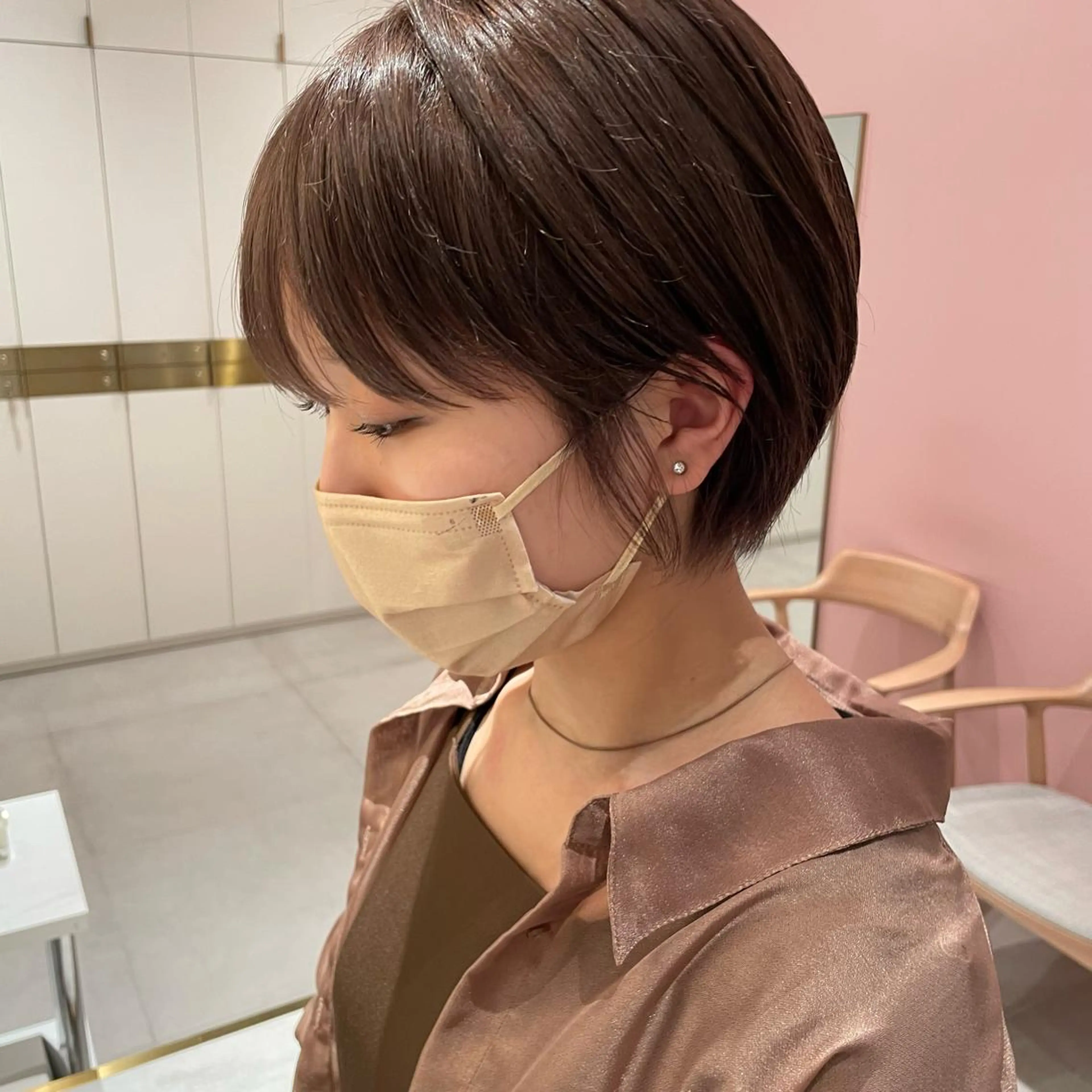 ショート Toiro所属・🤎小顔レイヤー /ベージュ🤎友香のヘアスタイル