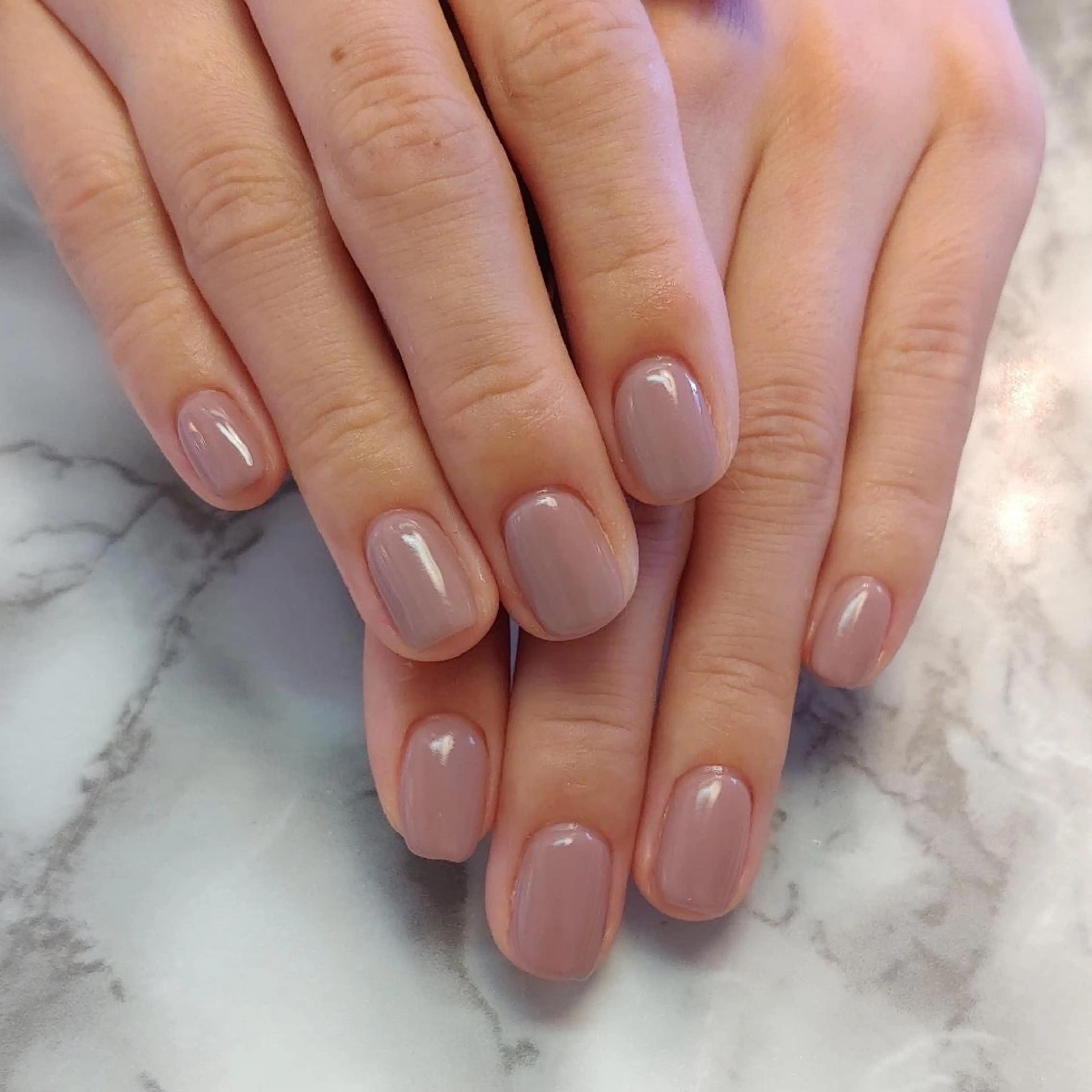 ネイル ワンカラーネイル ジェヌインネイル 河内のネイルデザイン