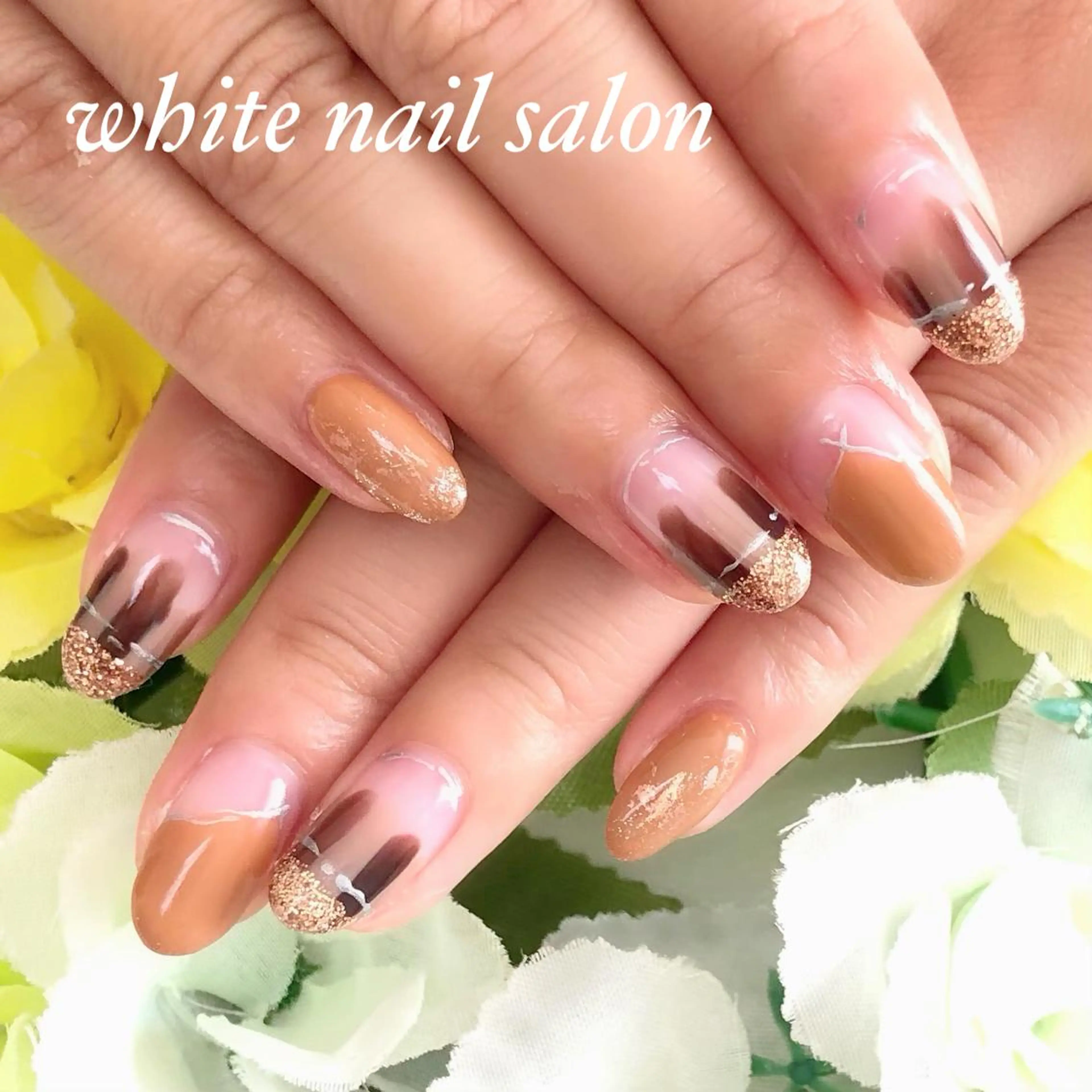 ネイル ジェルネイル ハードジェル 持ち込み ソフトジェル ハンドネイル white nail salonのネイルデザイン