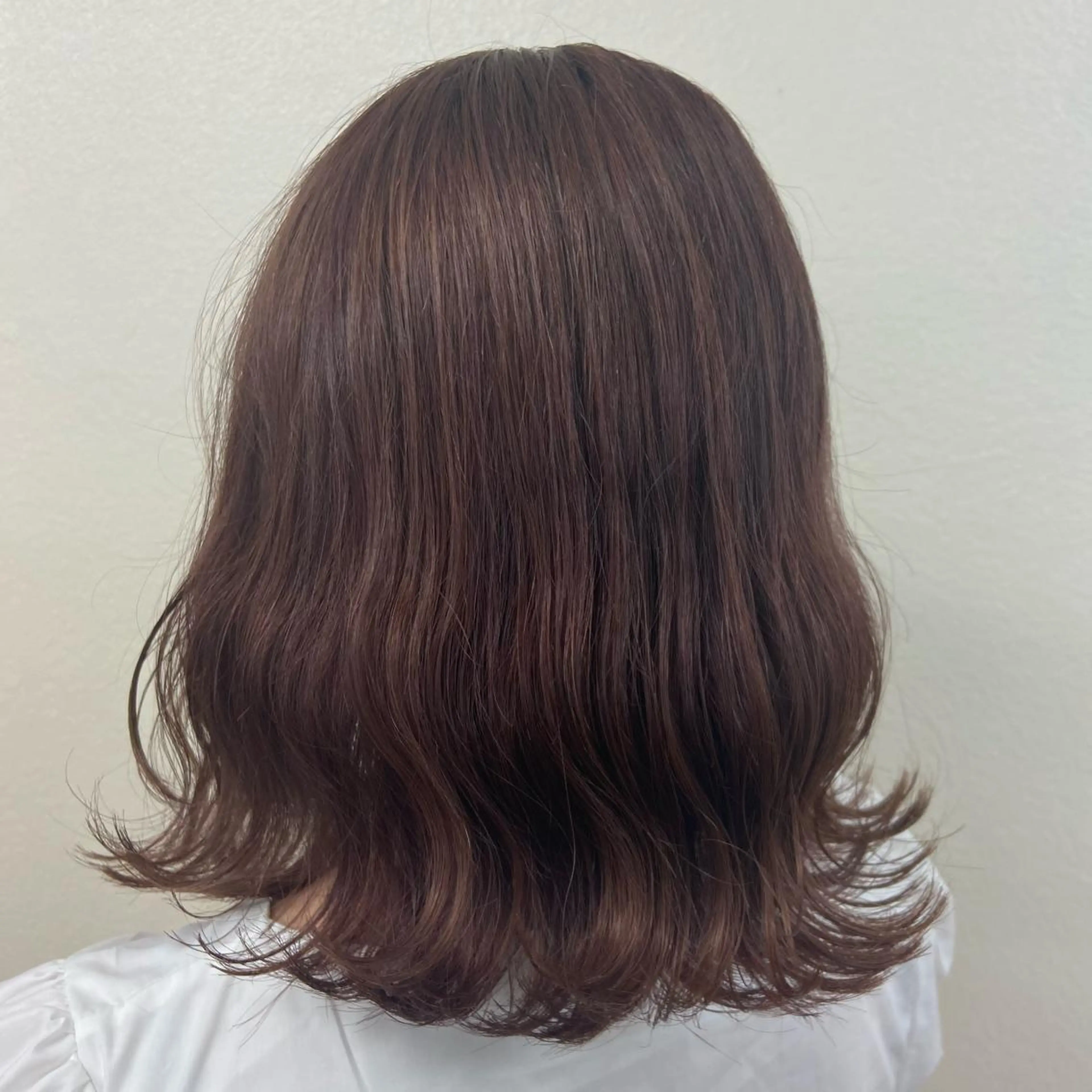 ショート カラー アッシュ ベージュカラー 黒髪 ブリーチ ブラウンカラー ヘアカラー トリートメント MEI🎀垢抜けカラ ー🎀韓国styleのヘアスタイル