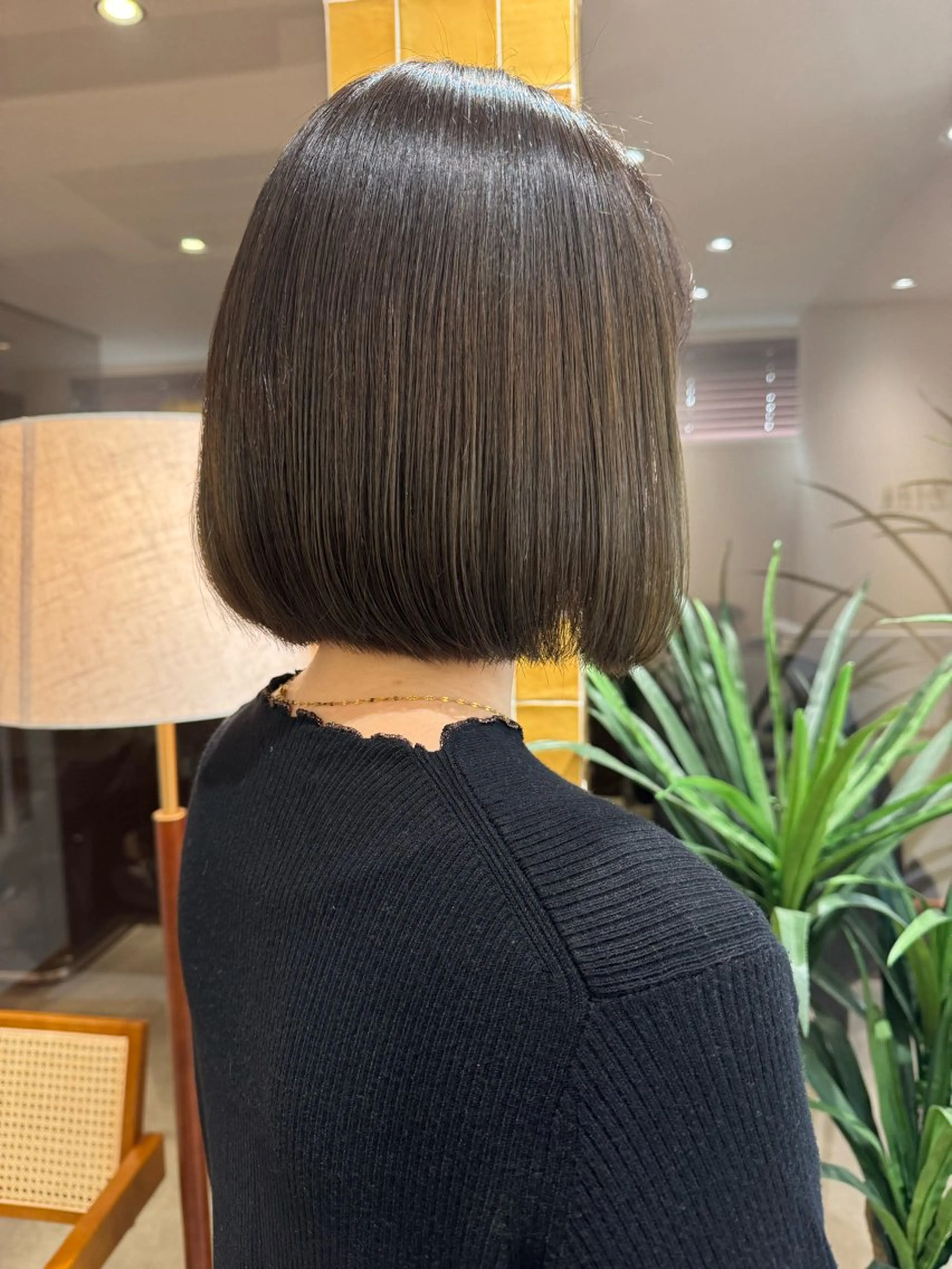 ショート 透明感のあるモテ艶髪 🫧AYAKAのヘアスタイル