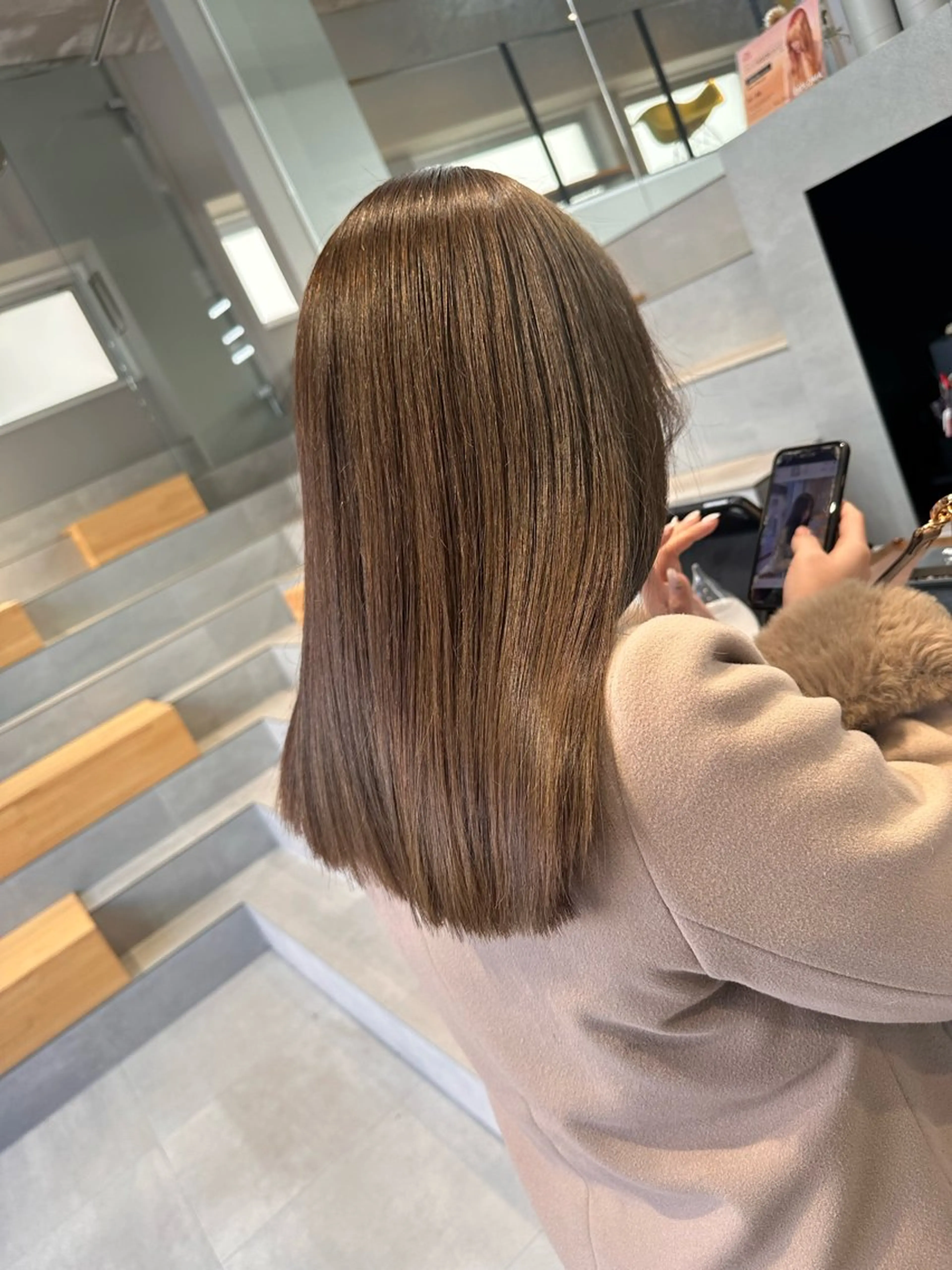 ロング カラー ブリーチ 髪質改善 トリートメント カット ヘアカラー トリートメント 染谷 遥花のヘアスタイル