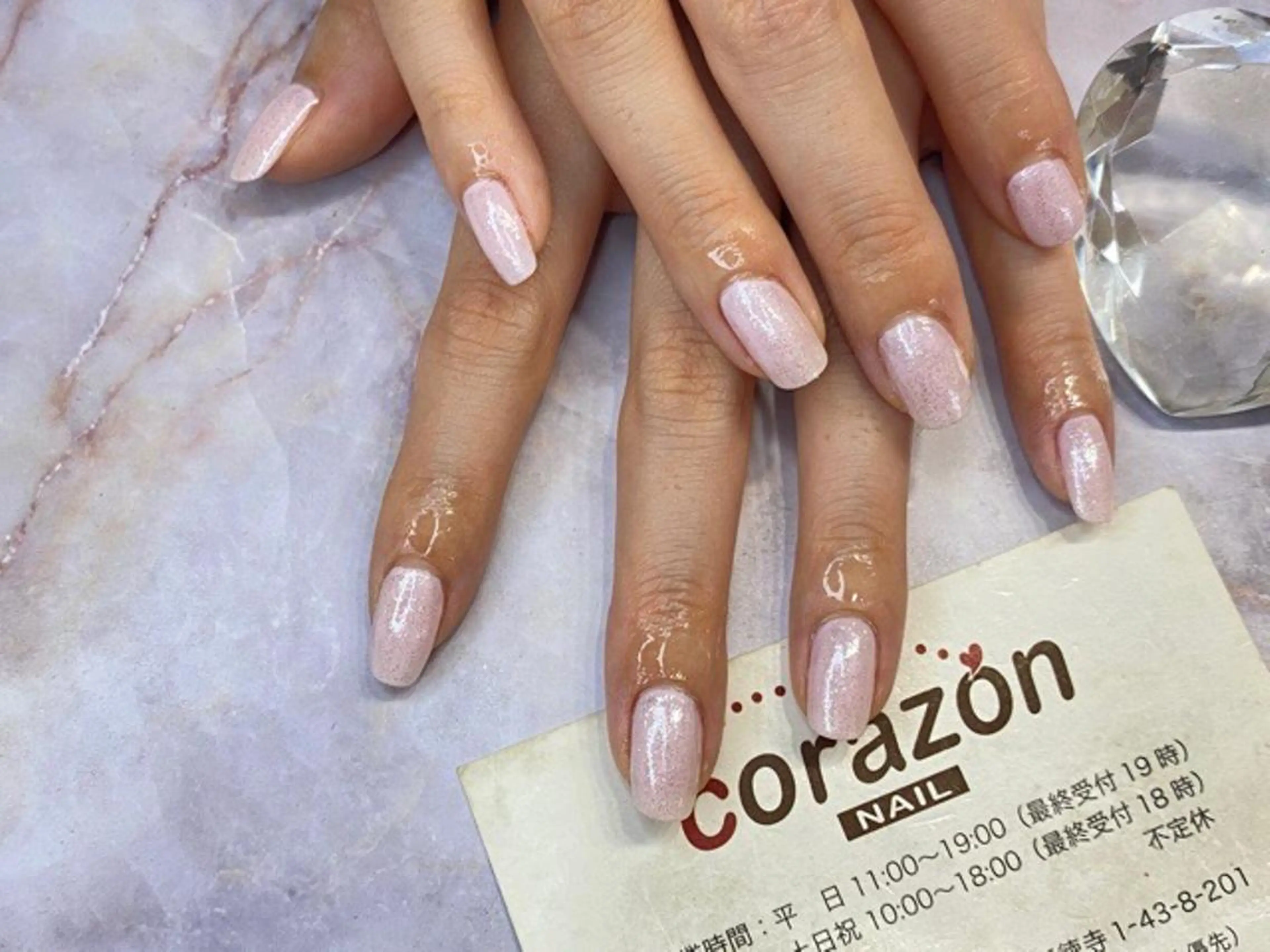 ネイル ラメ(グリッター) ピンク ハンドネイル corazon所属・ネイリスト aicoのネイルデザイン