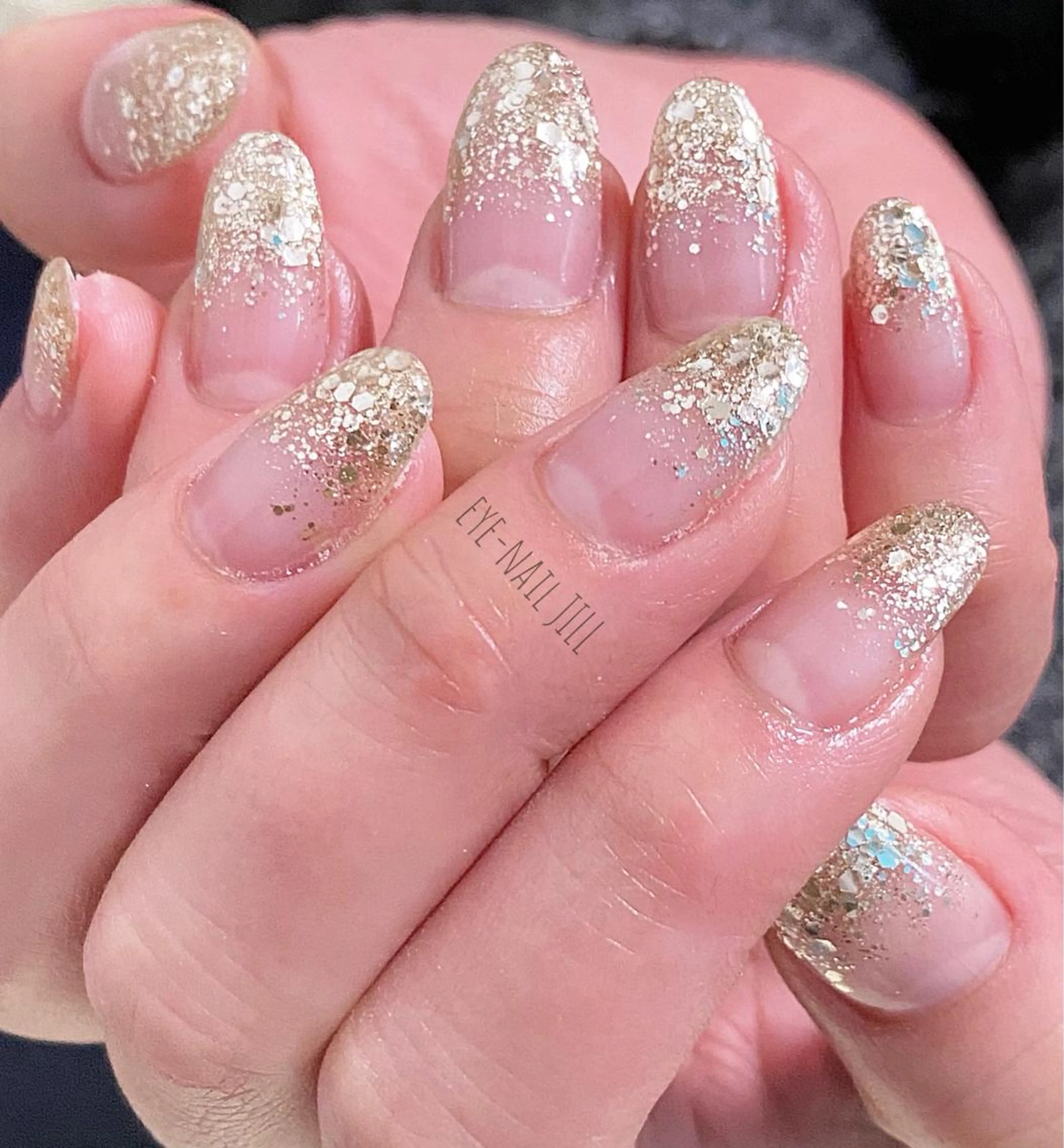 ジェルラメグラデーション💅🏻新規off無料の写真