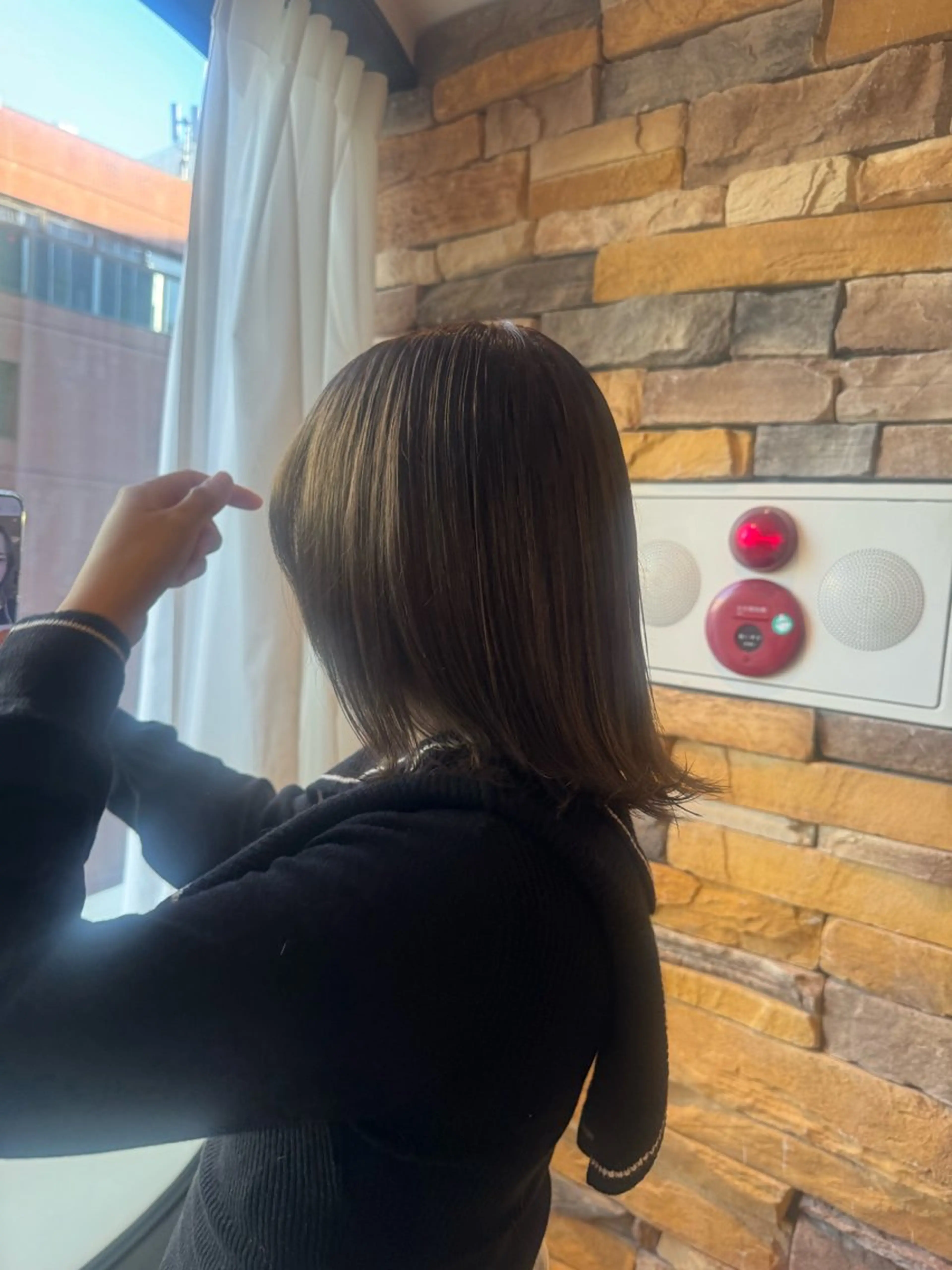 ミディアム カラー ヘアカラー トリートメント 新宿三丁目💜 空陽💙のヘアスタイル