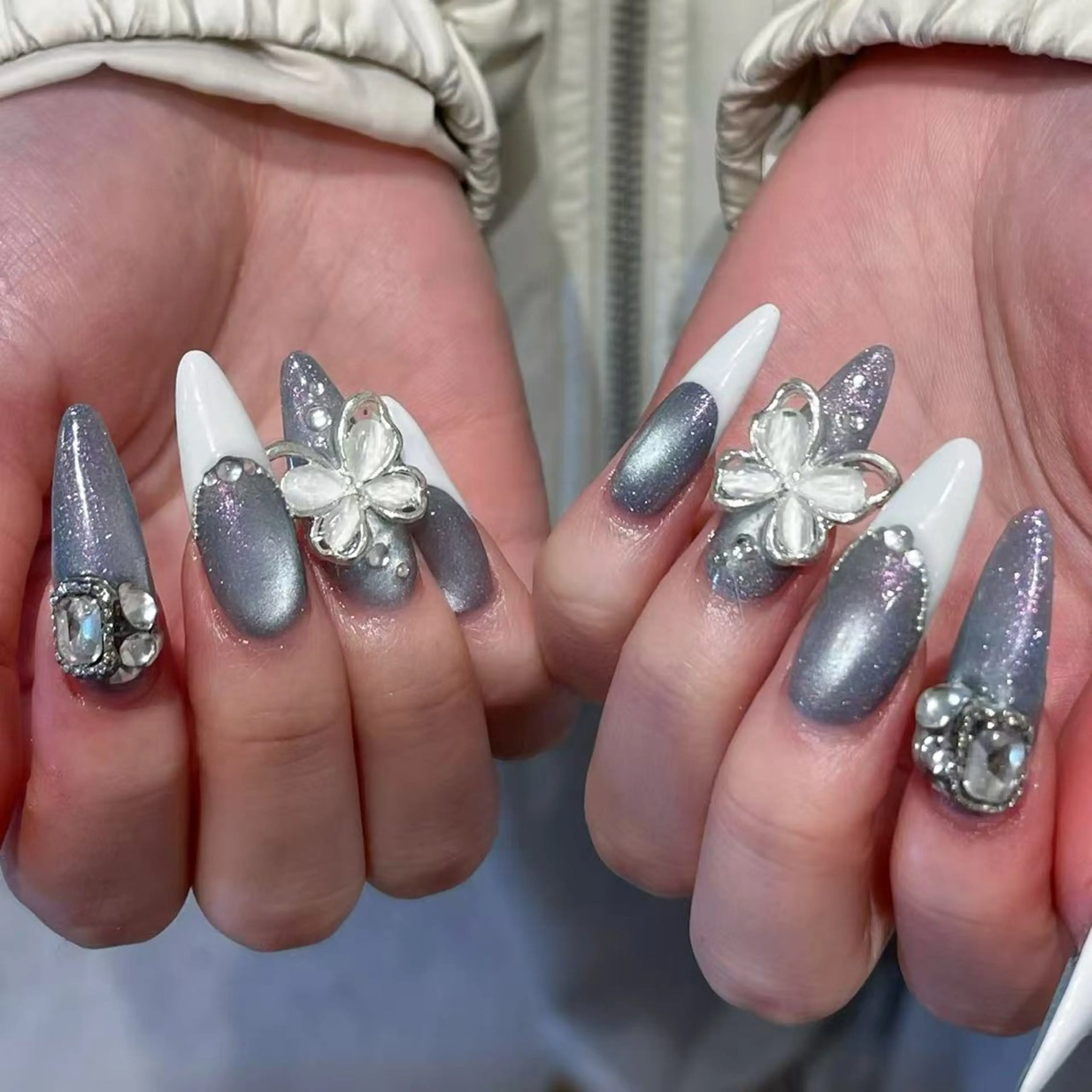 ネイル 🎀erika 長さだし💗モチ最高のネイルデザイン