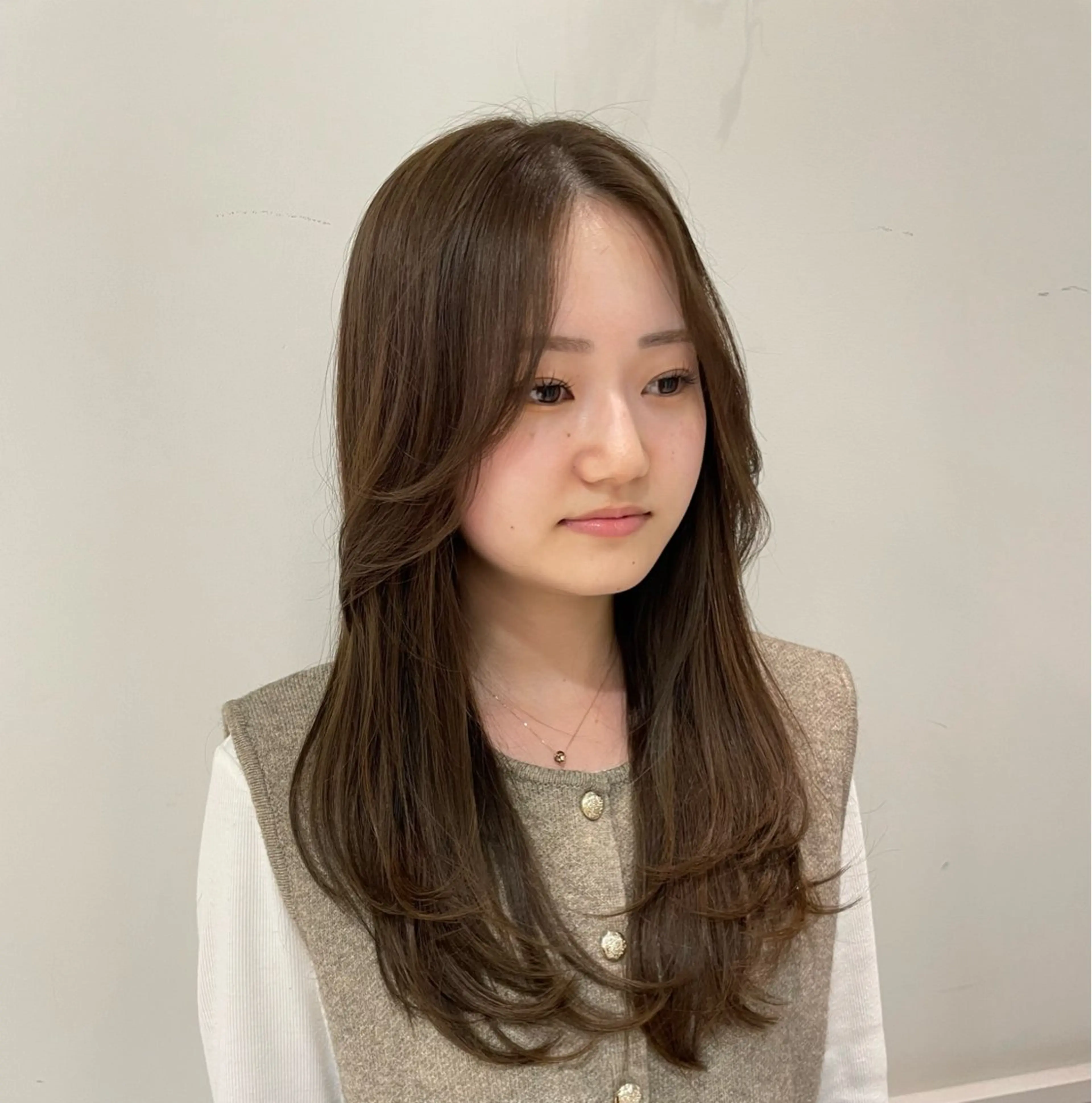 ロング カット ヘアカラー トリートメント 石渡このみ 🍊レイヤーカットのヘアスタイル