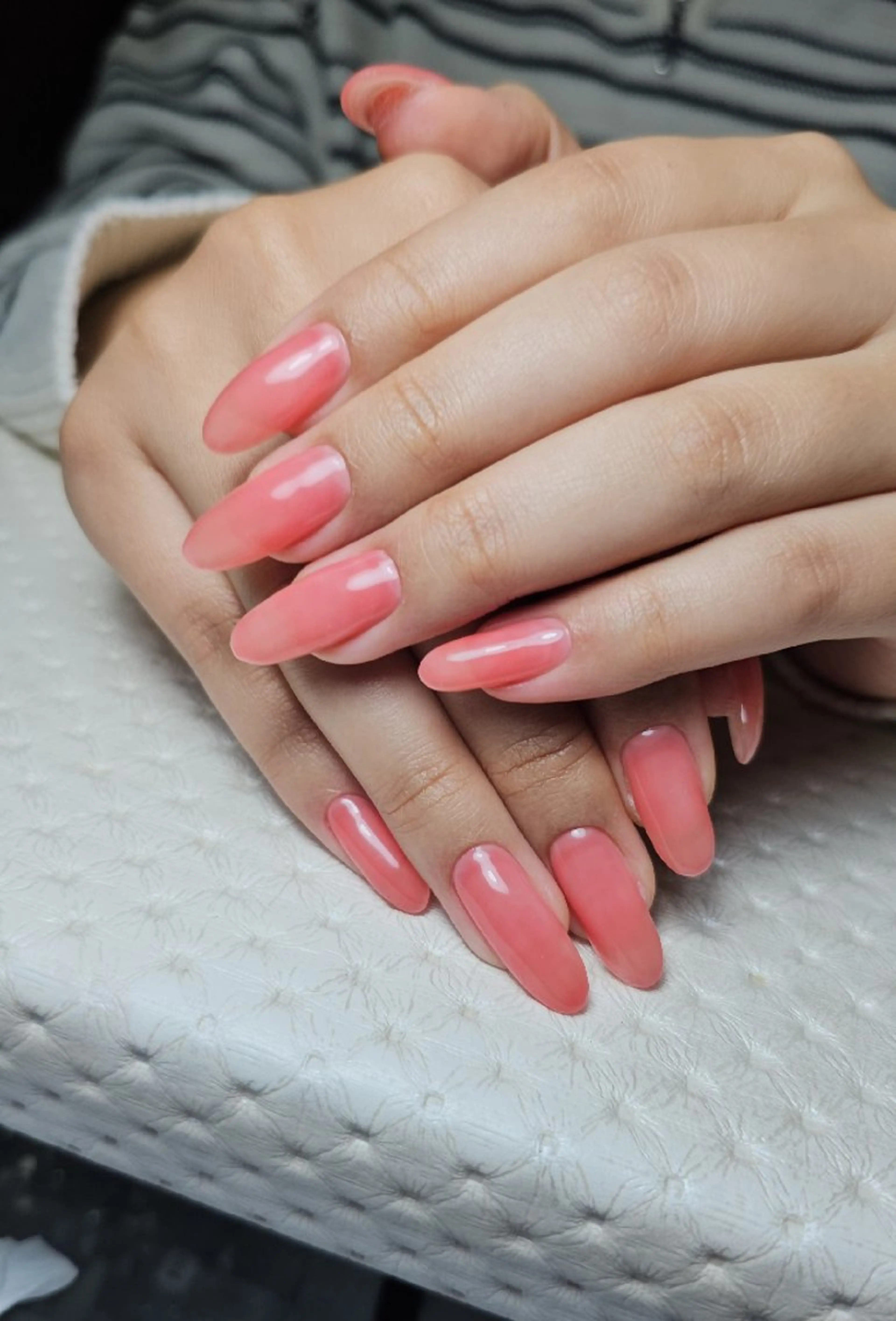 ネイル ハンドネイル ハンドケア アンドレア 名古屋のネイルデザイン