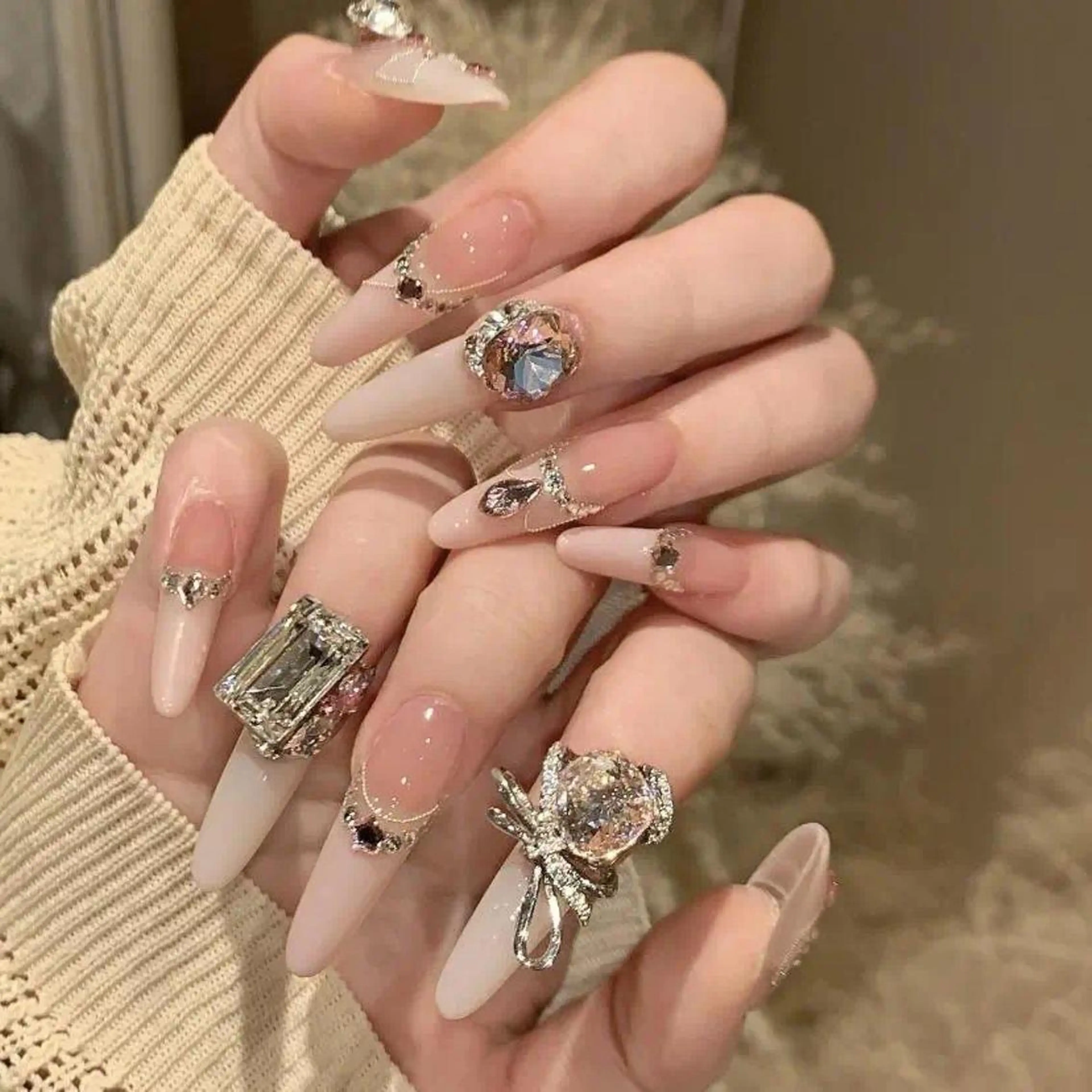 ネイル ハンドネイル ハンドケア 🍑 momo_nailのネイルデザイン