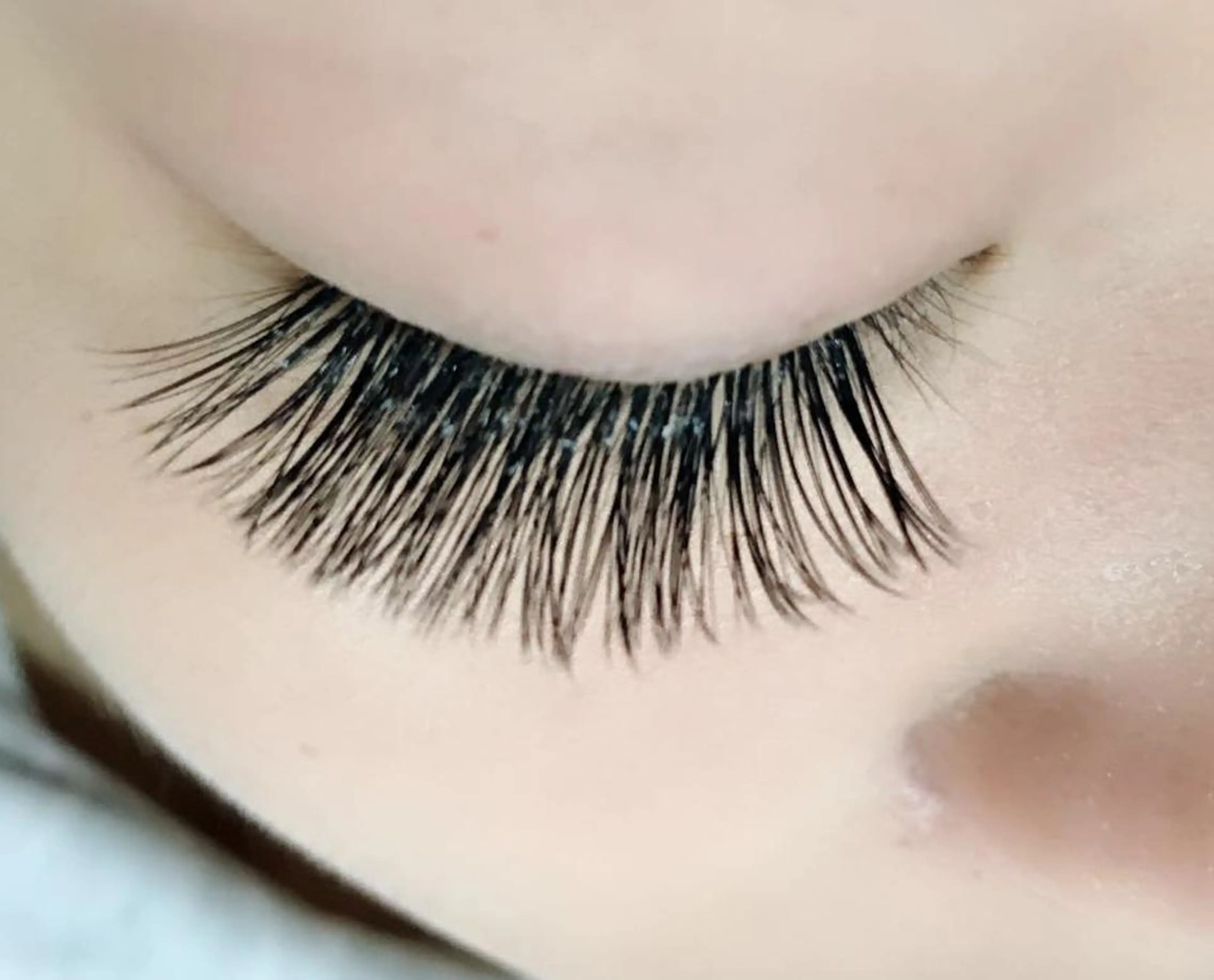 マツエク・マツパ 付け放題 セーブル マツエク AB マツエクネイルサロンのマツエク・マツパデザイン