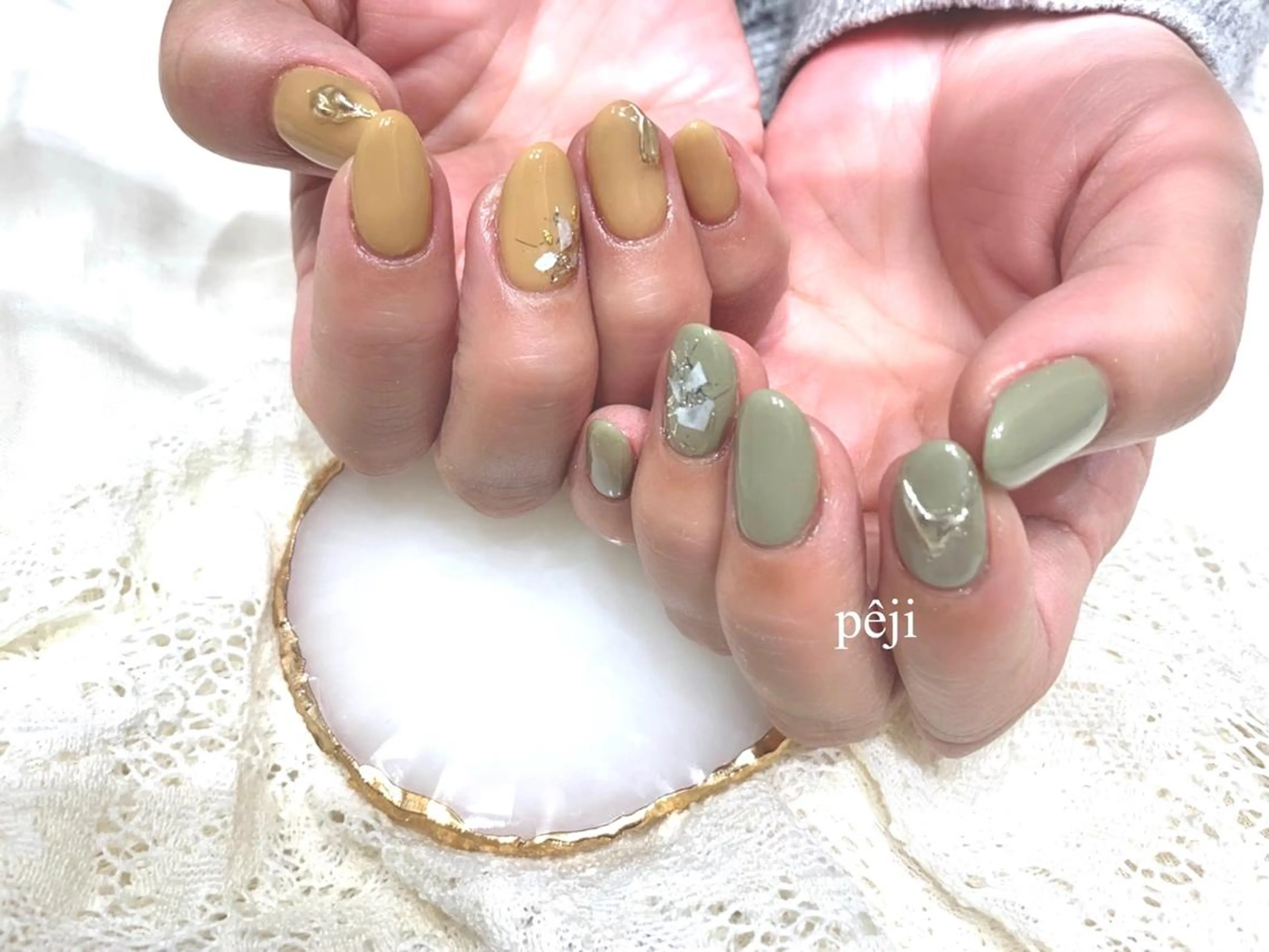 ミディアム m kaori𓃟のネイルデザイン