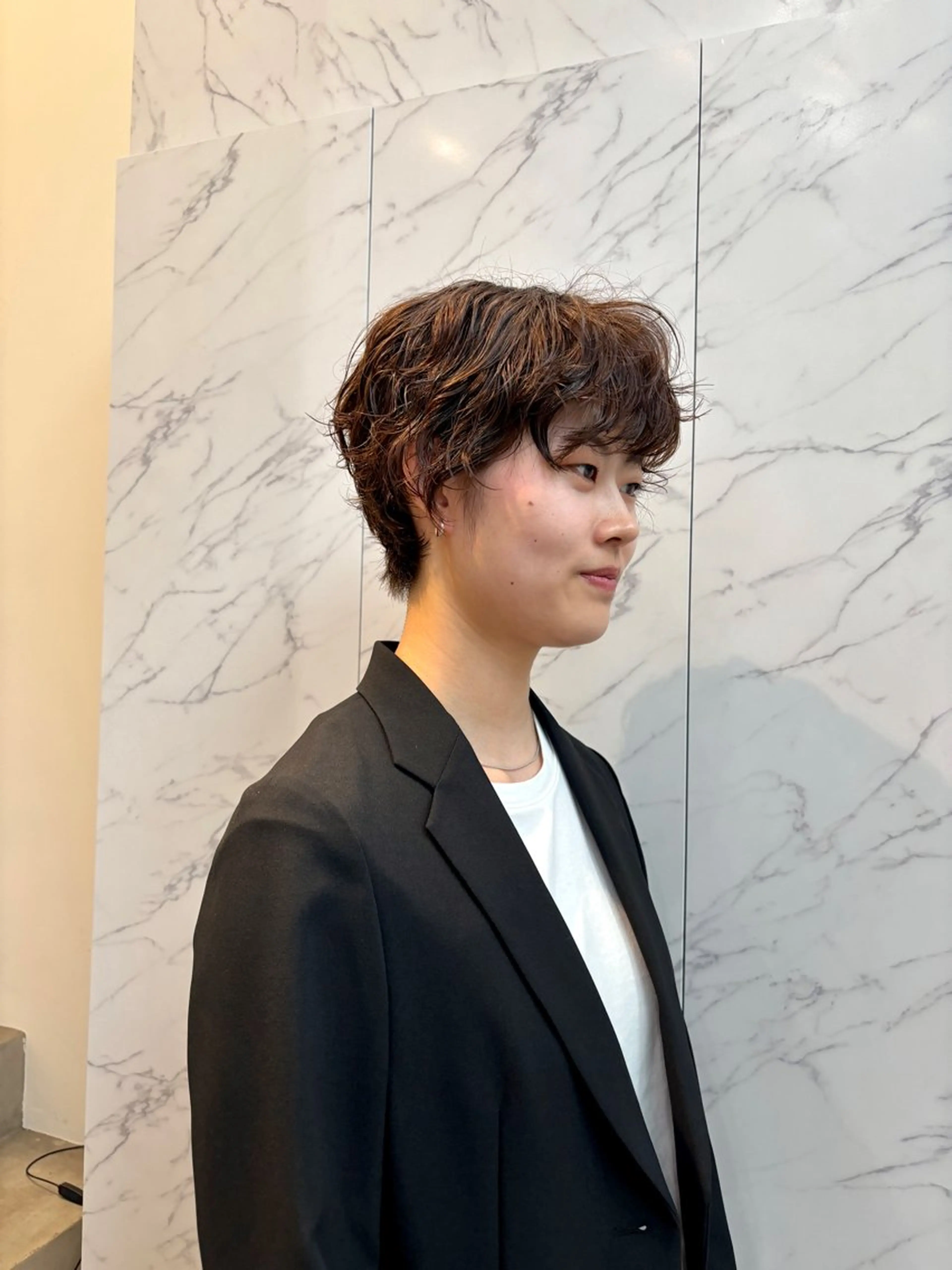 ショート miu /透明感カラーのヘアスタイル